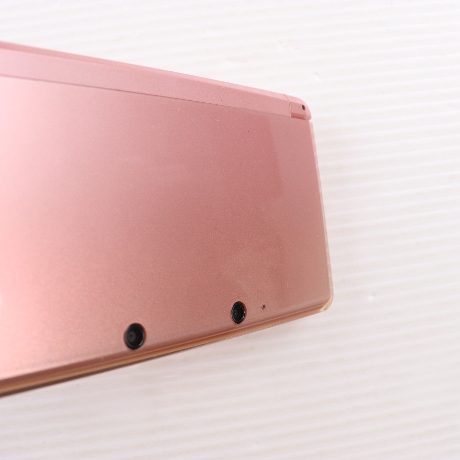 【中古即納】[3DS] (本体) ニンテンドー3DS ミスティピンク 任天堂(CTR-S-PAAA)(20111020)