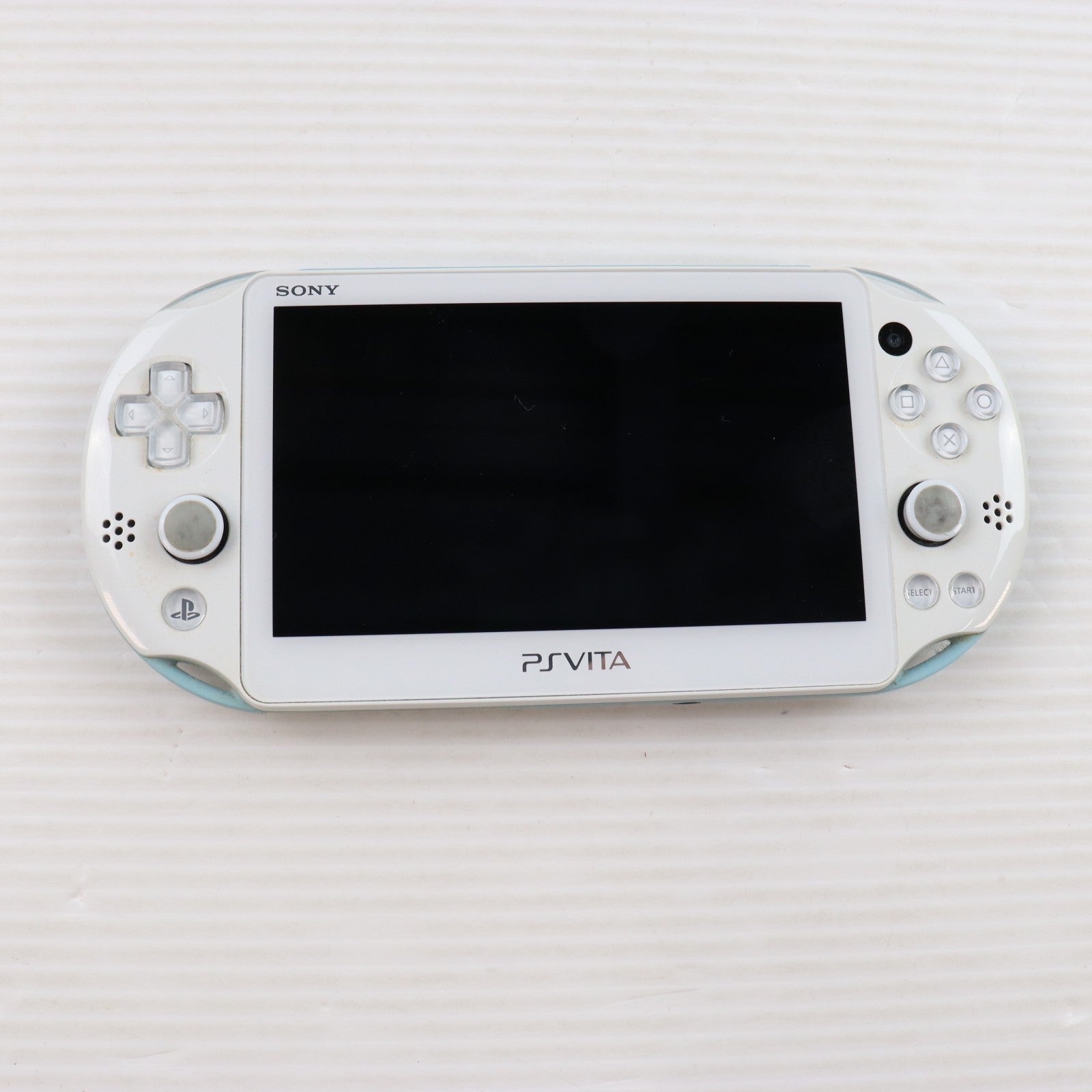 【中古即納】[PSVita] (本体) PlayStation Vita(プレイステーション ヴィータ) Wi-Fiモデル ライトブルー/ホワイト SCE(PCH-2000ZA14)(20131010)