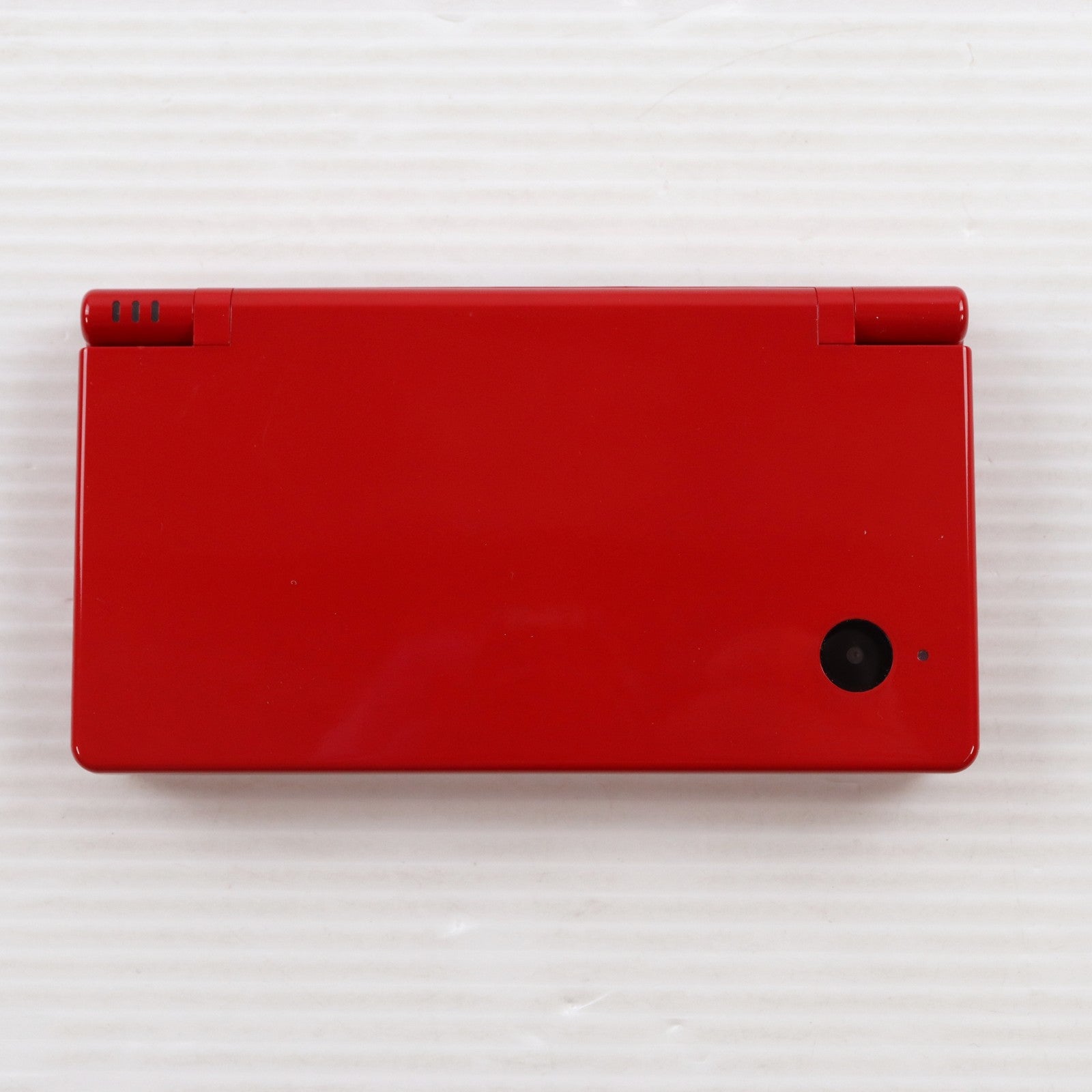 【中古即納】[NDS] (本体) ニンテンドーDSi レッド 任天堂(TWL-S-RA)(20090711)