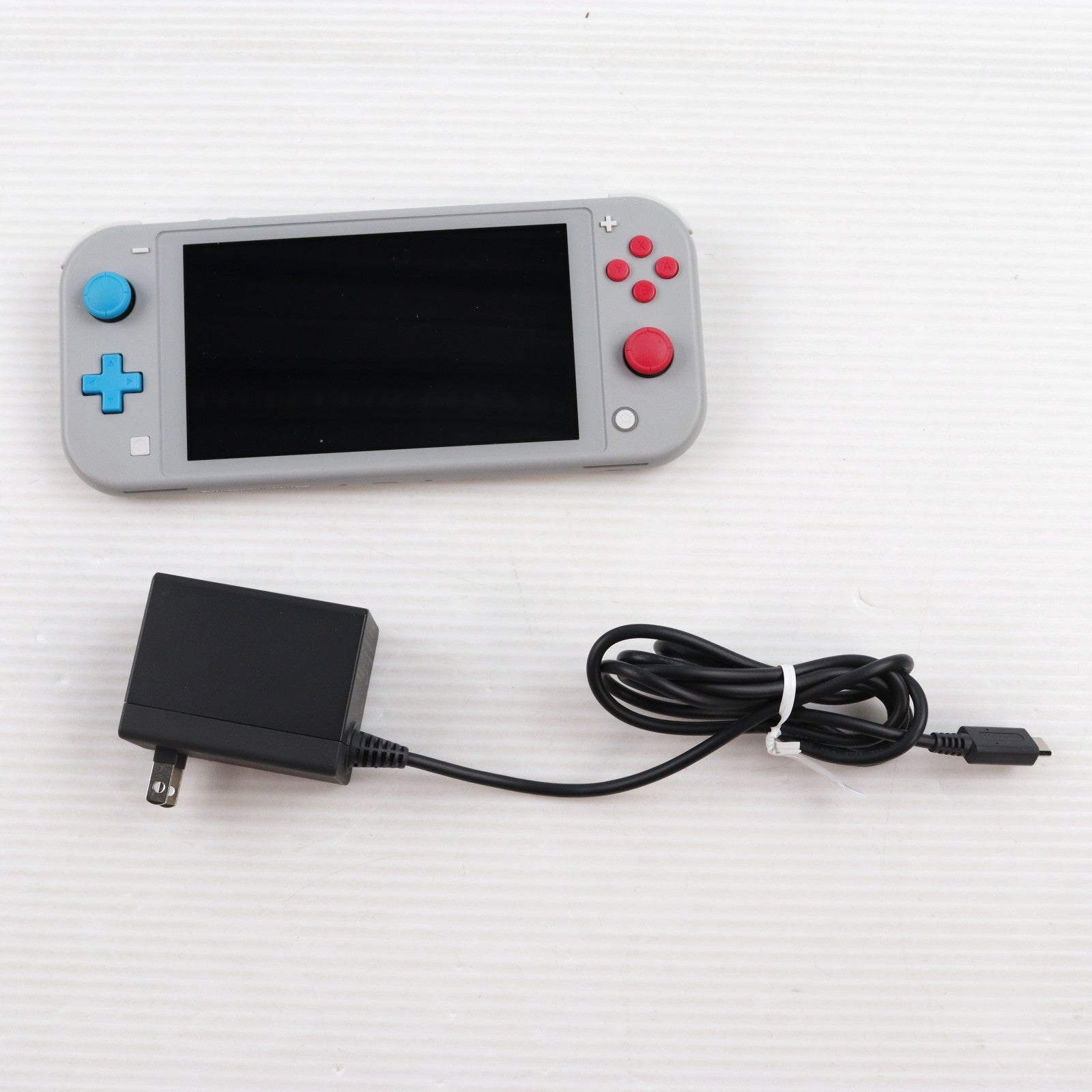 【中古即納】[Switch] (本体) Nintendo Switch Lite(ニンテンドースイッチライト) ザシアン・ザマゼンタ 任天堂(HDH-S-GBZAA)(20191101)