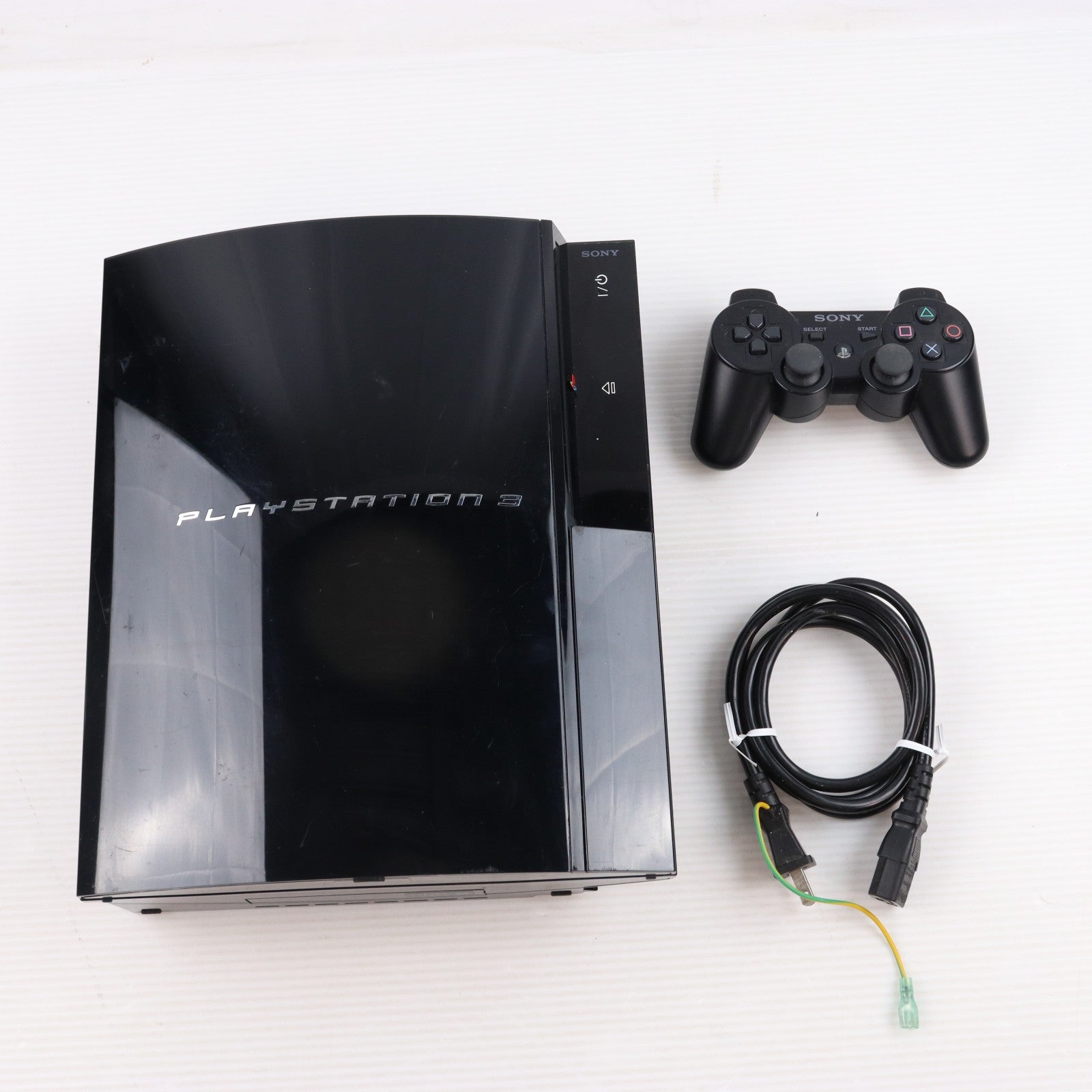【中古即納】[PS3] (本体) PlayStation 3(プレイステーション3) HDD20GB SCE(CECH-B00)(20061111)