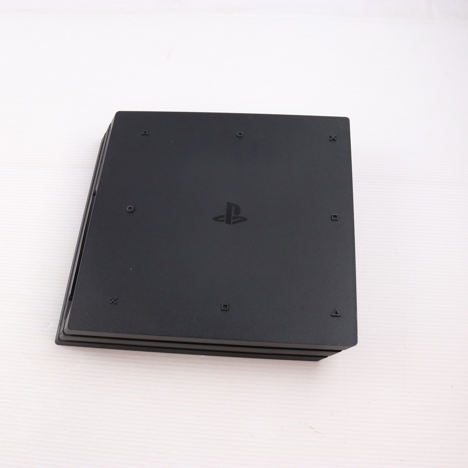 【中古即納】[PS4] (本体) PlayStation 4 Pro(プレイステーション4 プロ) ジェット・ブラック 1TB SIE(CUH-7000BB01)(20161110)
