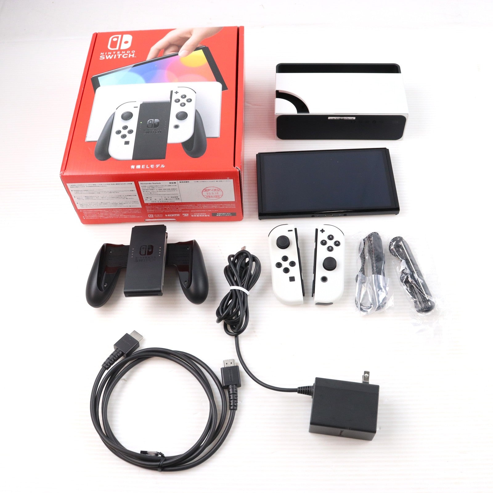 【中古即納】[Switch] (本体) Nintendo Switch(ニンテンドースイッチ) 有機ELモデル Joy-Con(L)/(R) ホワイト 任天堂(HEG-S-KAAAA)(20211008)