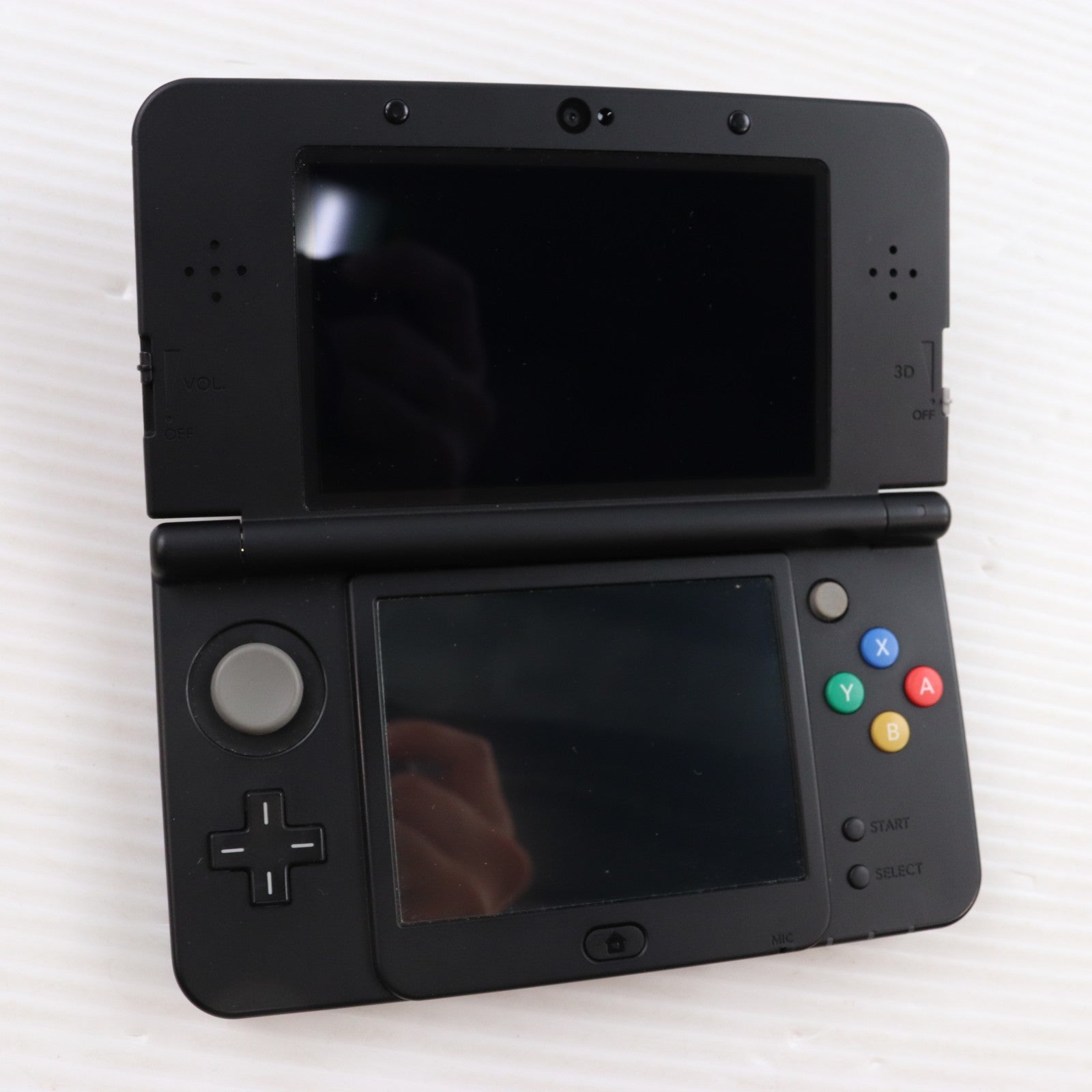 【中古即納】[3DS] (本体) Newニンテンドー3DS ブラック 任天堂(KTR-S-KAAA)(20141011)