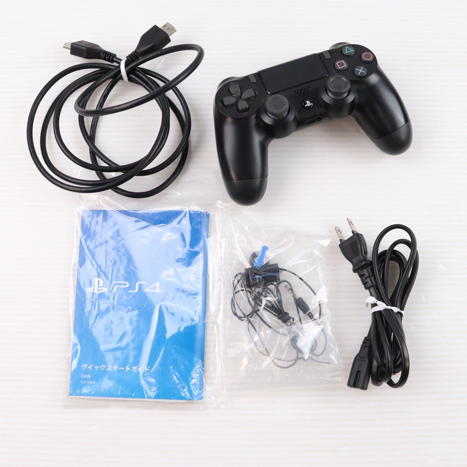 【中古即納】[PS4] (本体) PlayStation 4(プレイステーション4) ジェット・ブラック 1TB SIE(CUH-2000BB01)(20160915)