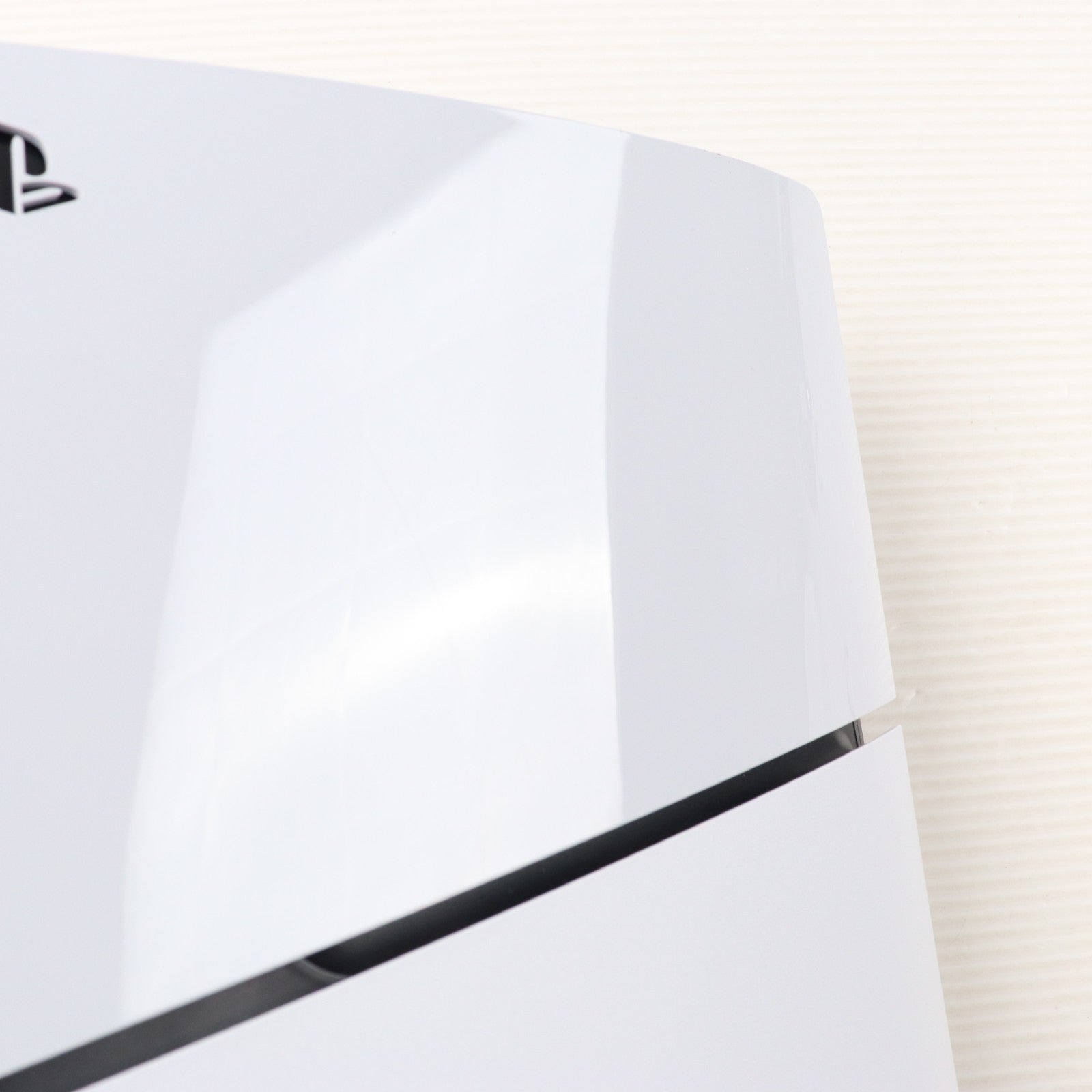 【中古即納】[PS5] (本体) PlayStation 5(プレイステーション5) slimモデル(スリムモデル) SIE(CFI-2000A01)(20231110)