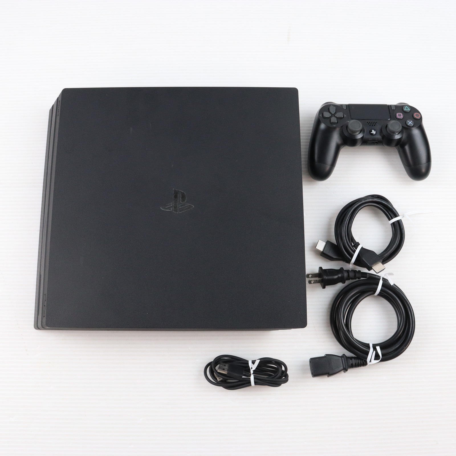 【中古即納】[PS4] (本体) PlayStation 4 Pro(プレイステーション4 プロ) ジェット・ブラック 1TB 北米版 SIE(CUH-7115B)(20171114)