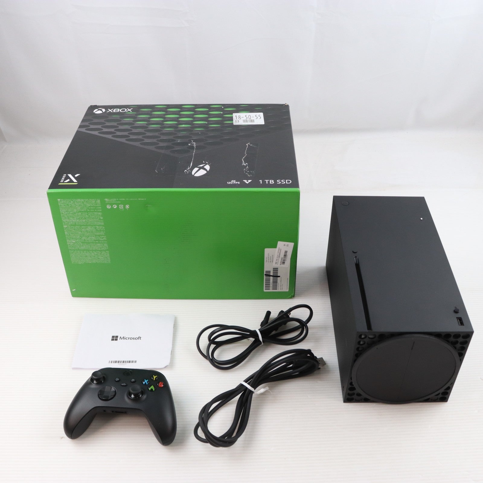 【中古即納】[XboxX/S] (本体) Xbox Series X 1TB 日本マイクロソフト(RRT-00015)(20201110)