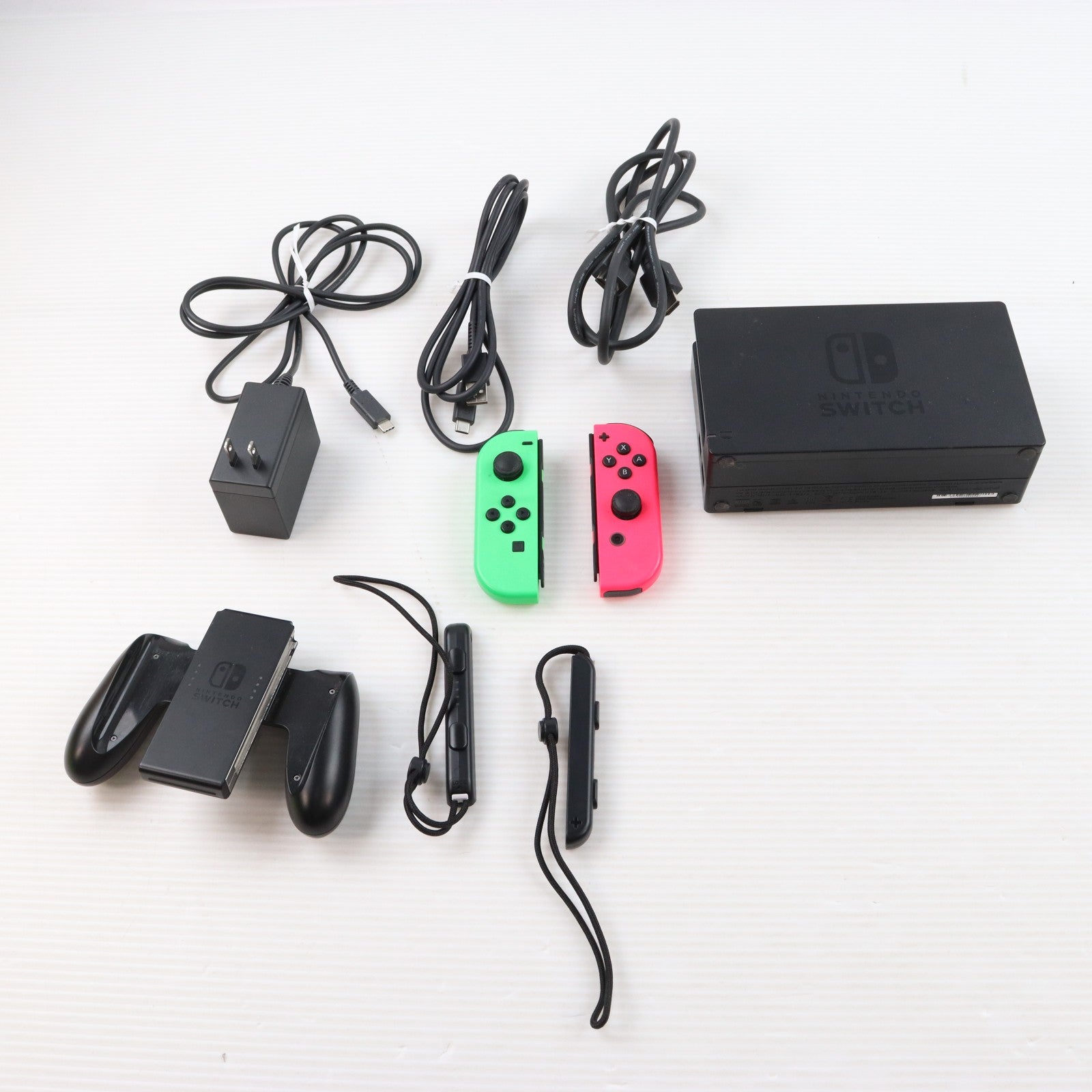 【中古即納】[Switch] (本体) Nintendo Switch(ニンテンドースイッチ) Joy-Con(L)/(R) グレー 任天堂(HAD-S-KAAAH)(20230412)