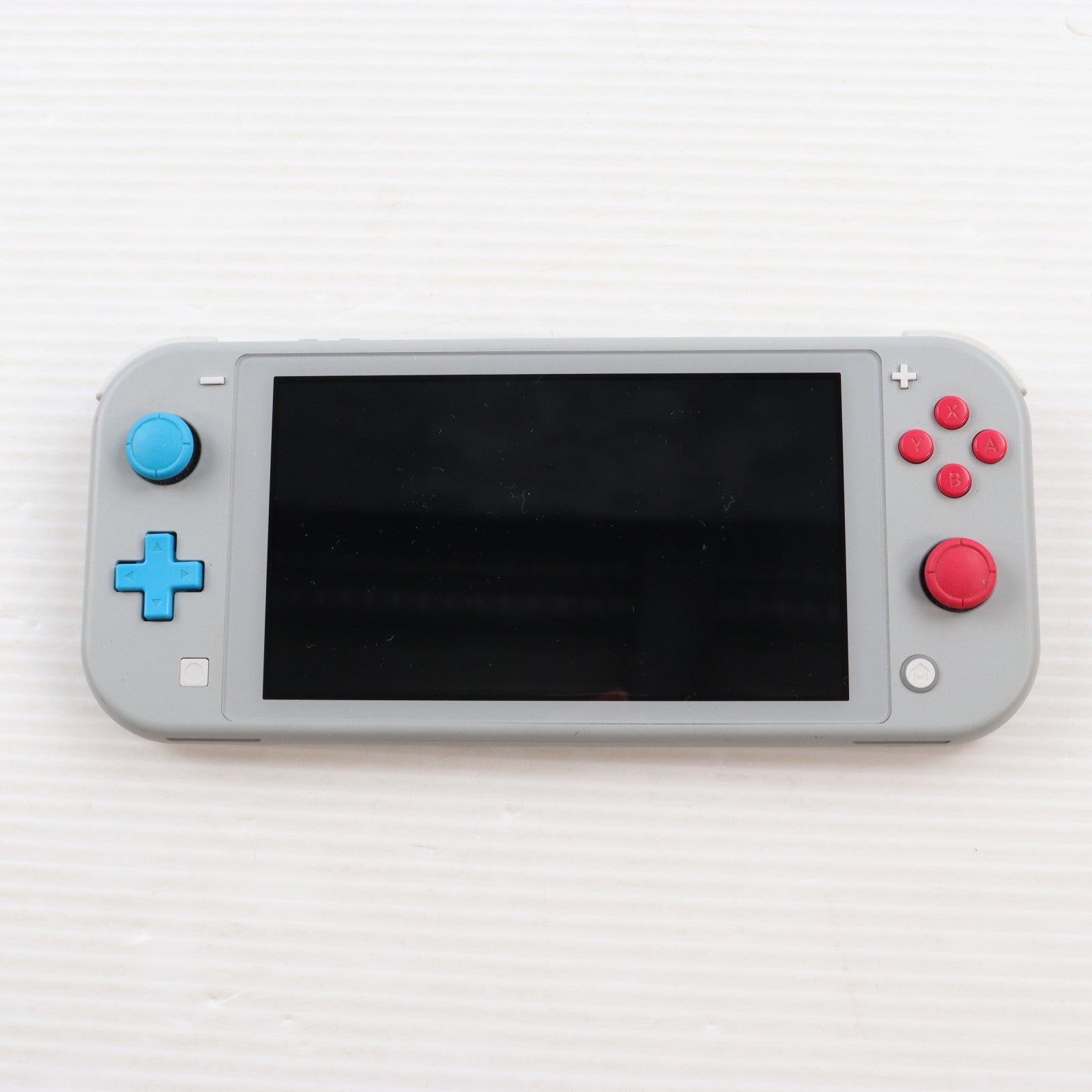 【中古即納】[Switch] (本体) Nintendo Switch Lite(ニンテンドースイッチライト) ザシアン・ザマゼンタ 任天堂(HDH-S-GBZAA)(20191101)