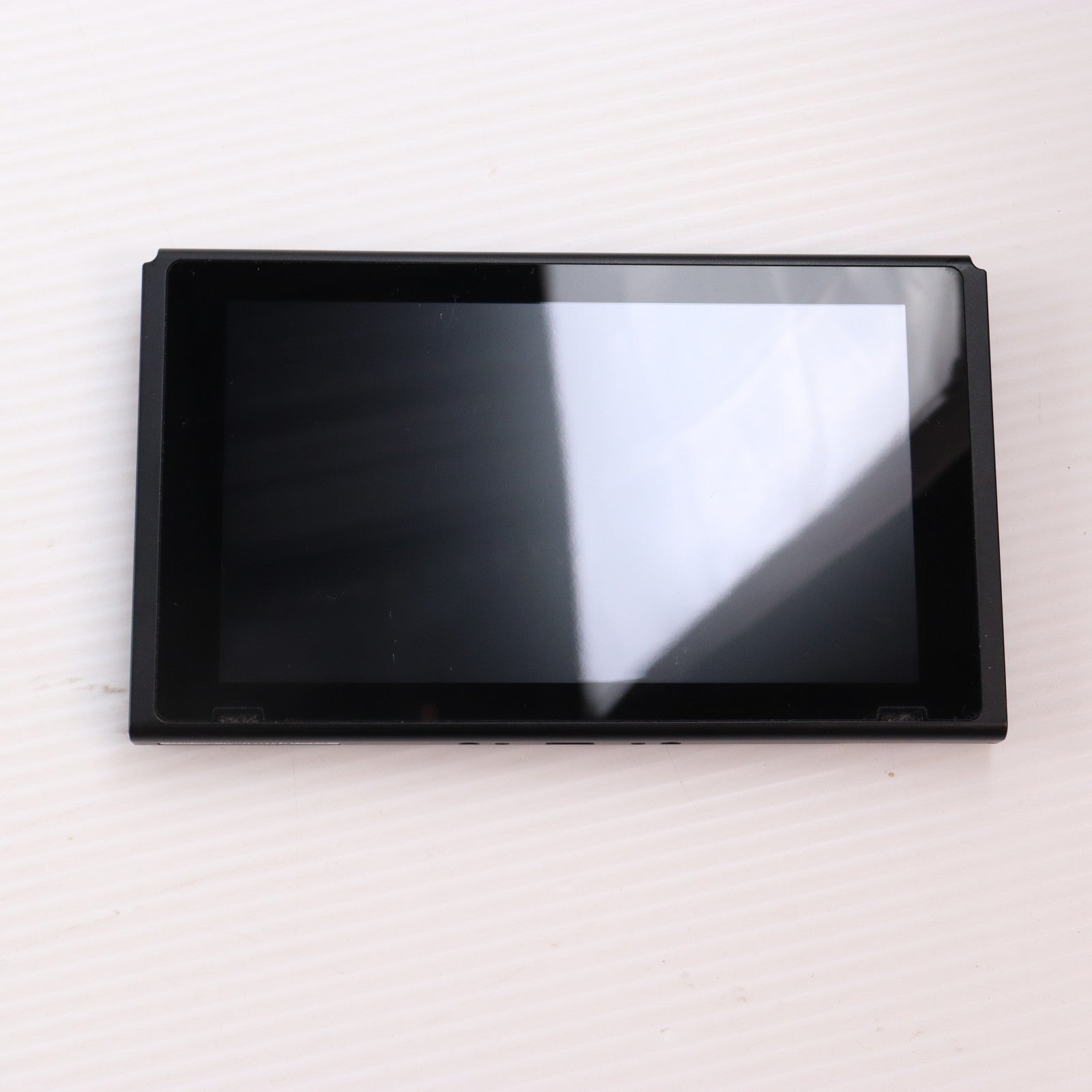 【中古即納】[Switch] (本体)(ソフト無し) Nintendo Switch(ニンテンドースイッチ) あつまれ どうぶつの森セット 任天堂(HAD-S-KEAGC)(20200320)