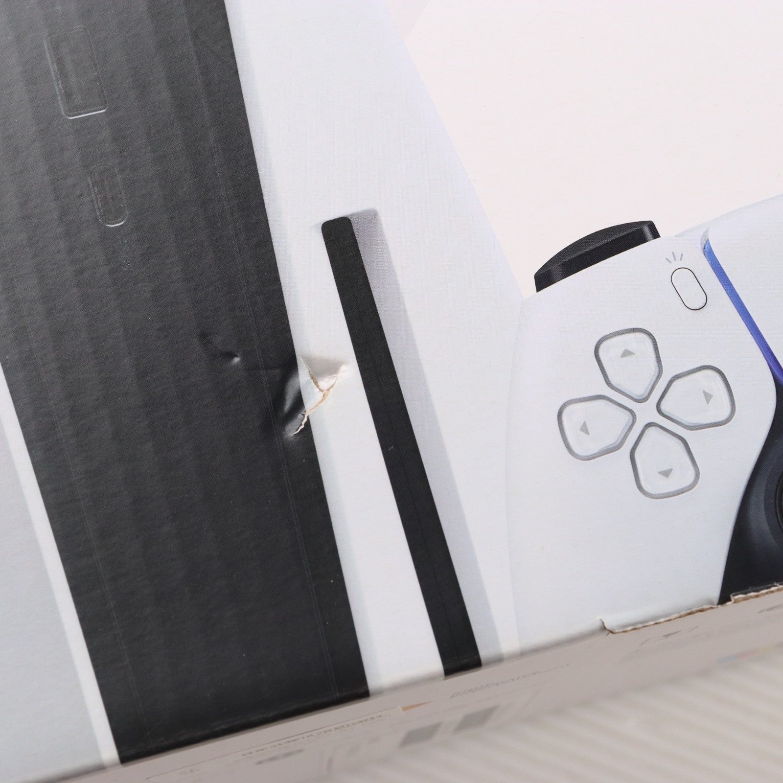 【中古即納】[PS5] (本体) PlayStation 5(プレイステーション5) SIE(CFI-1000A01)(20201112)