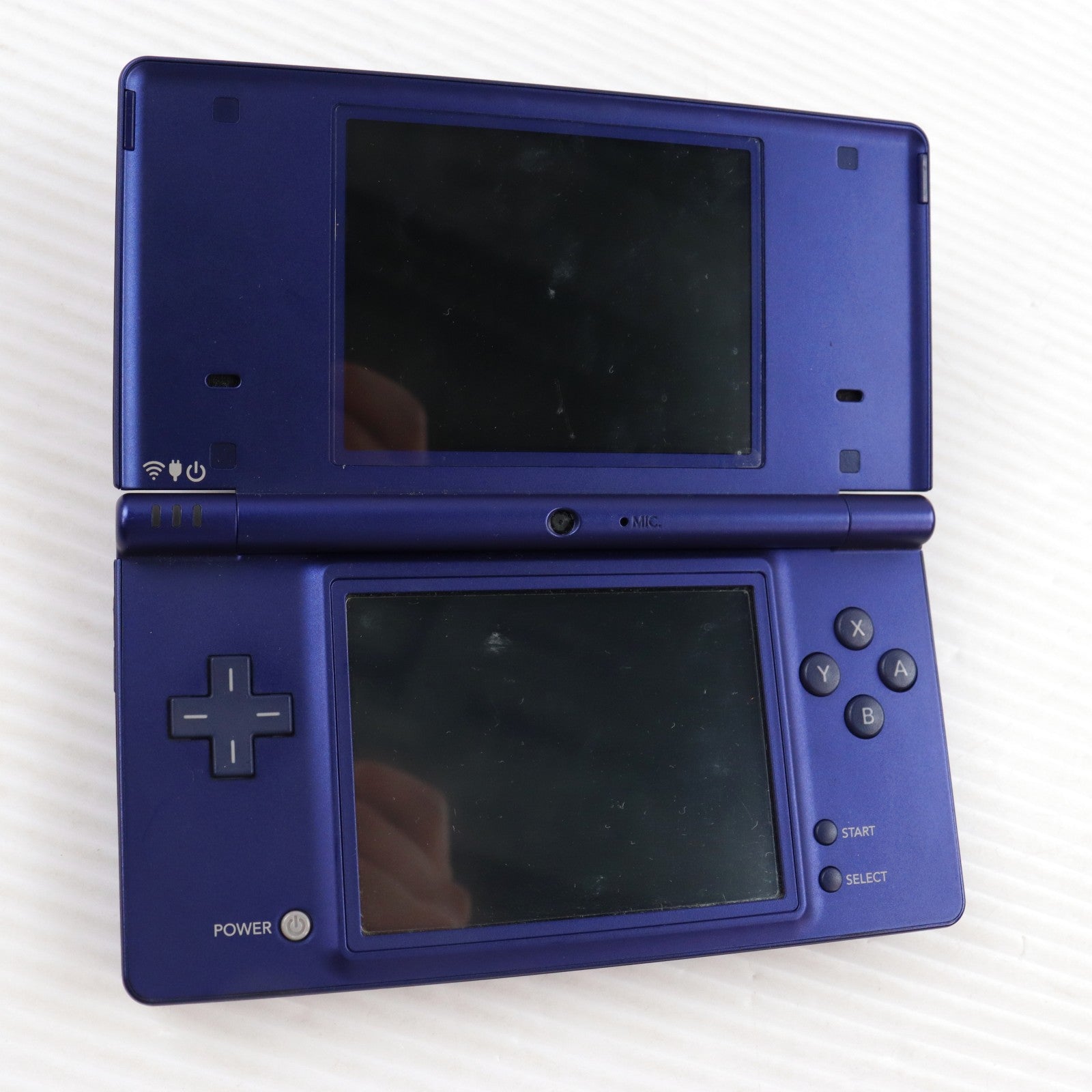 【中古即納】[NDS] (本体) ニンテンドーDSi メタリックブルー 任天堂(TWL-S-ZBA)(20090320)