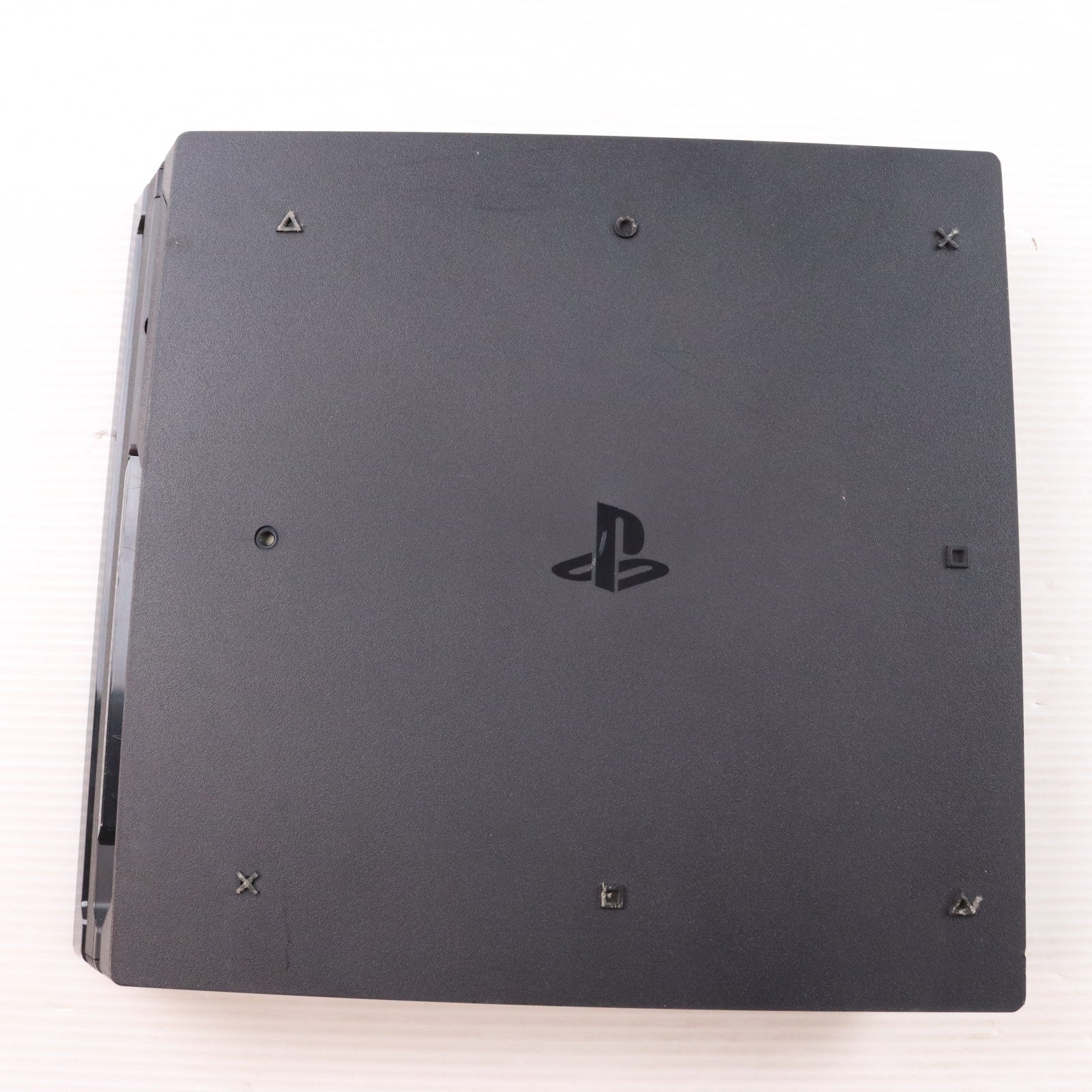 【中古即納】[PS4] (本体) PlayStation4 Pro(プレイステーション4プロ) MONSTER HUNTER: WORLD LIOLAEUS EDITION(モンスターハンター:ワールド リオレウスエディション) SIE(CUHJ-10020)(20171207)