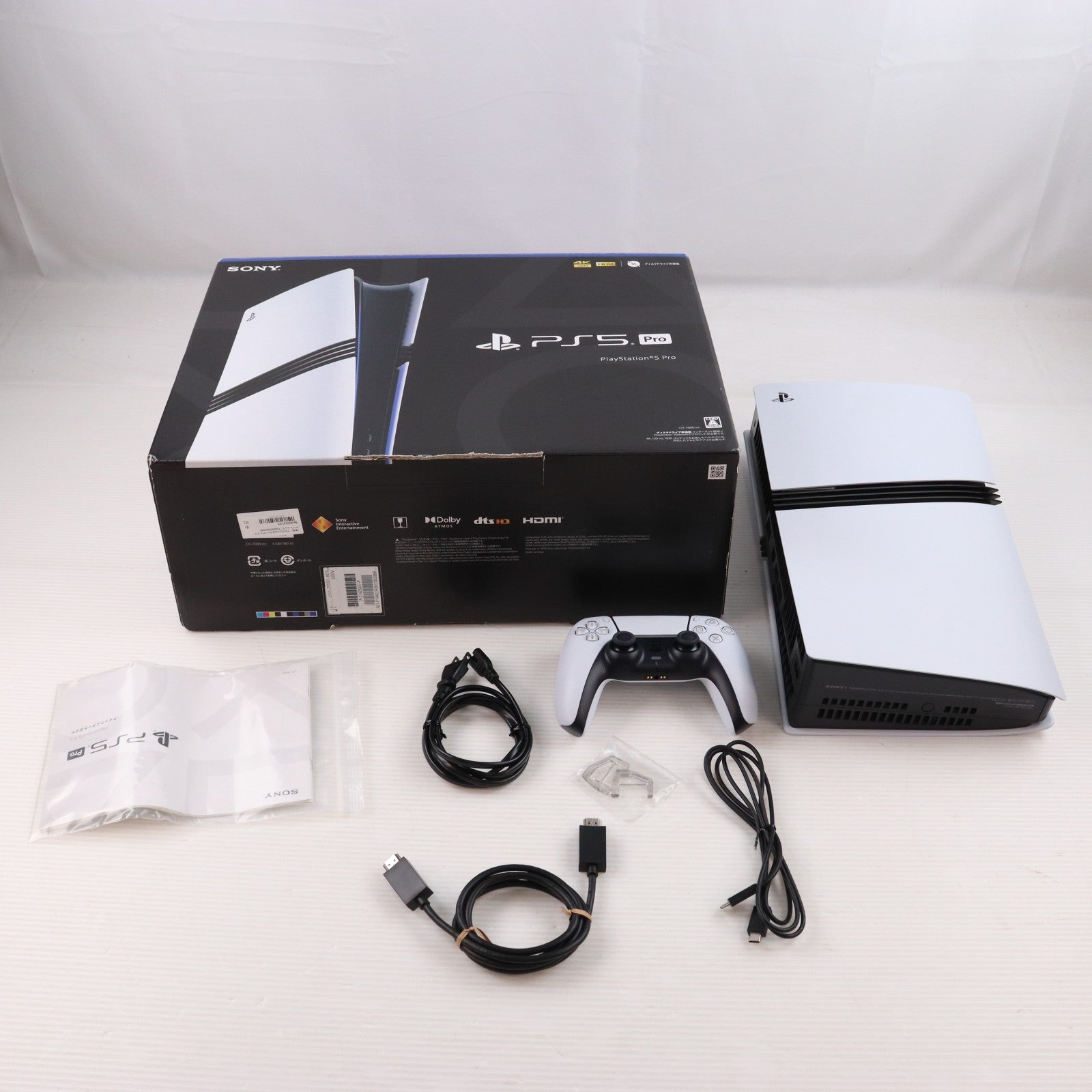 【中古即納】[PS5] (本体) PlayStation5 Pro(プレイステーション5 プロ) SIE(CFI-7000B01)(20241107)