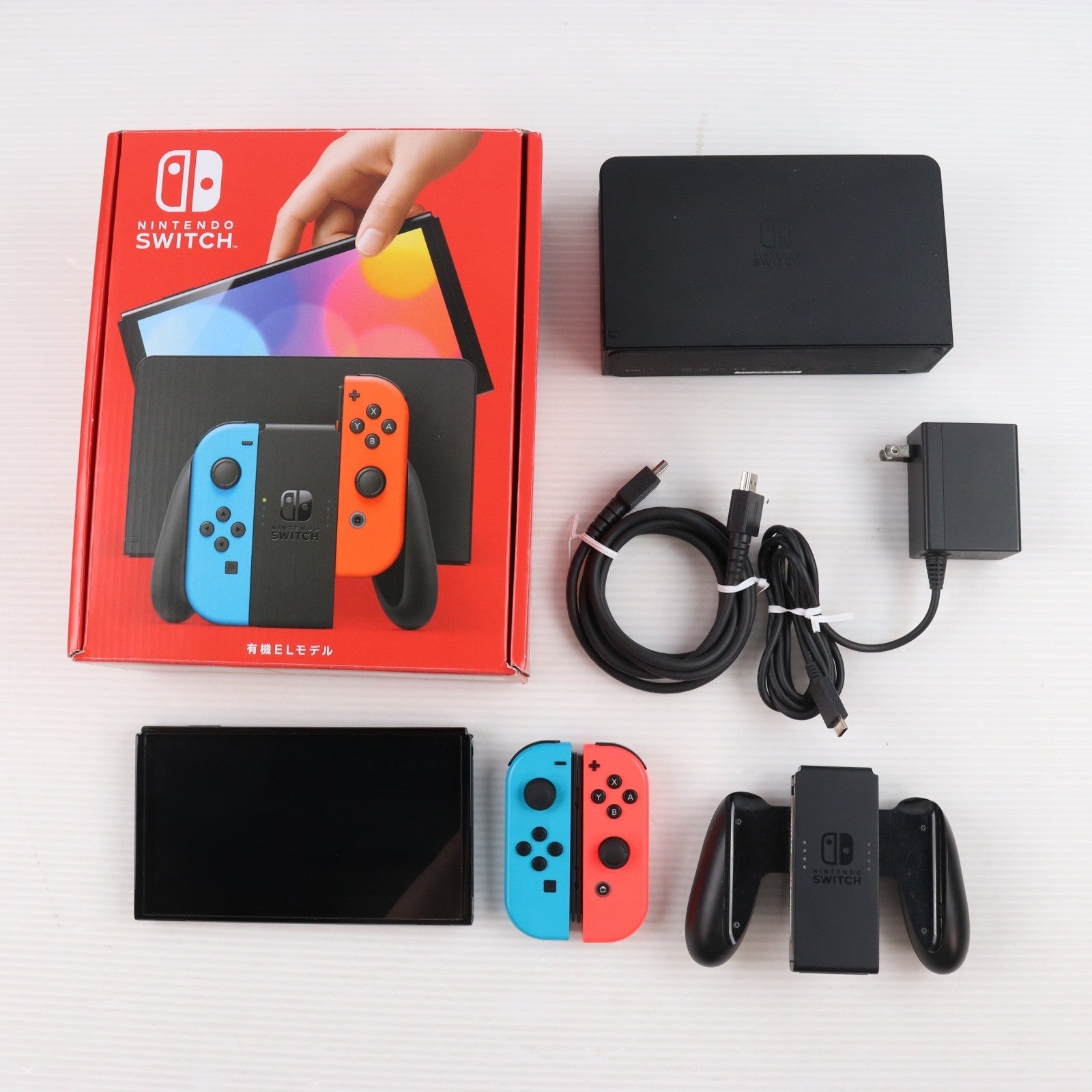 【中古即納】[Switch] (本体) Nintendo Switch(ニンテンドースイッチ) 有機ELモデル Joy-Con(L) ネオンブルー/R ネオンレッド 任天堂(HEG-S-KABAA)(20211008)
