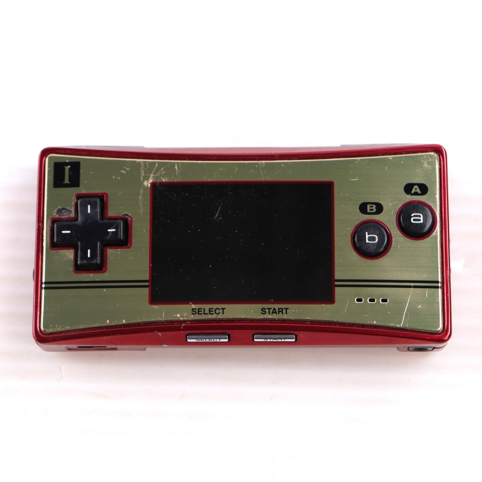 【中古即納】[GBA] (本体) GAMEBOY micro(ゲームボーイミクロ) ファミコンバージョン 任天堂(OXY-S-GA)(20050913)