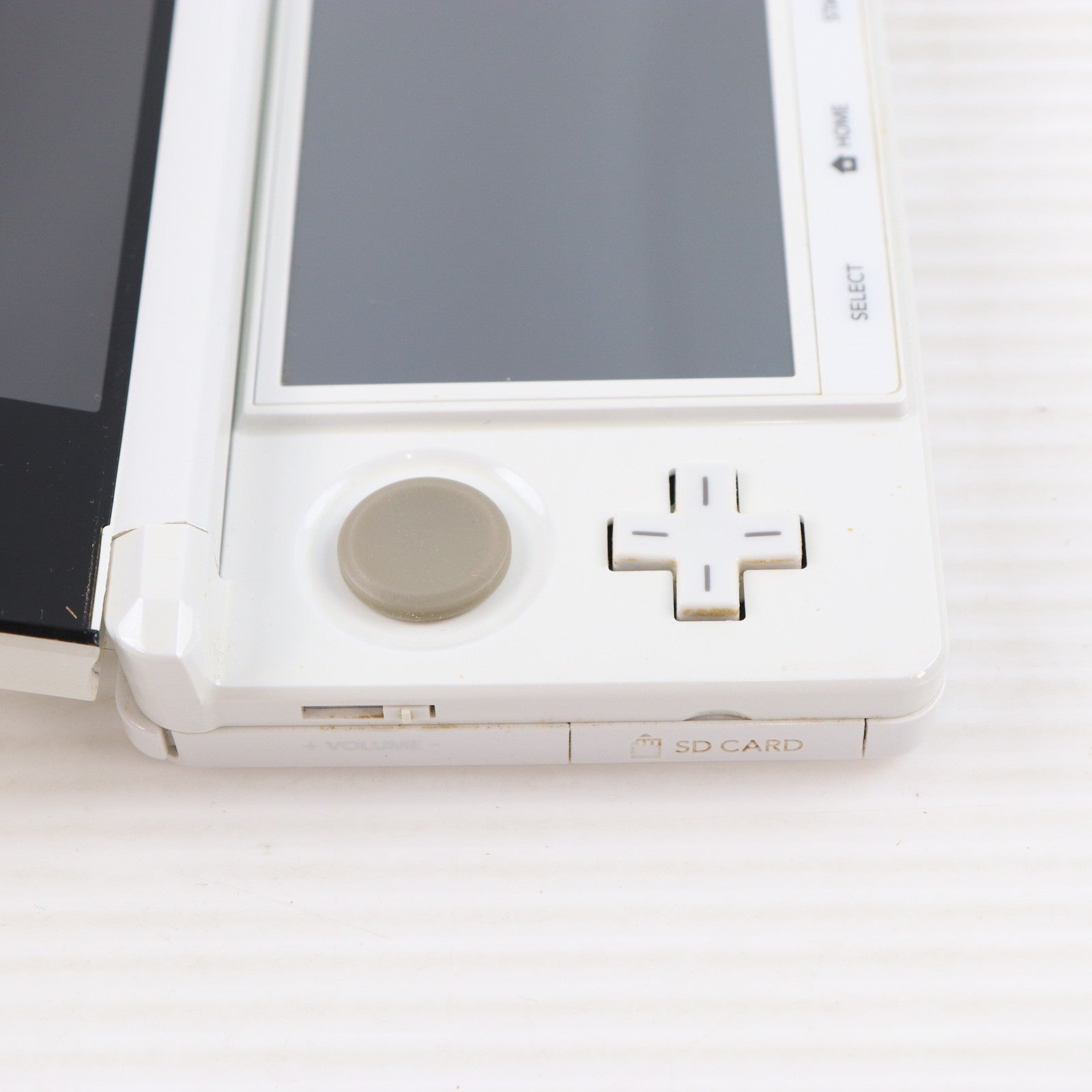 【中古即納】[3DS] (本体) ニンテンドー3DS アイスホワイト 任天堂(CTR-S-WAAA)(20111103)