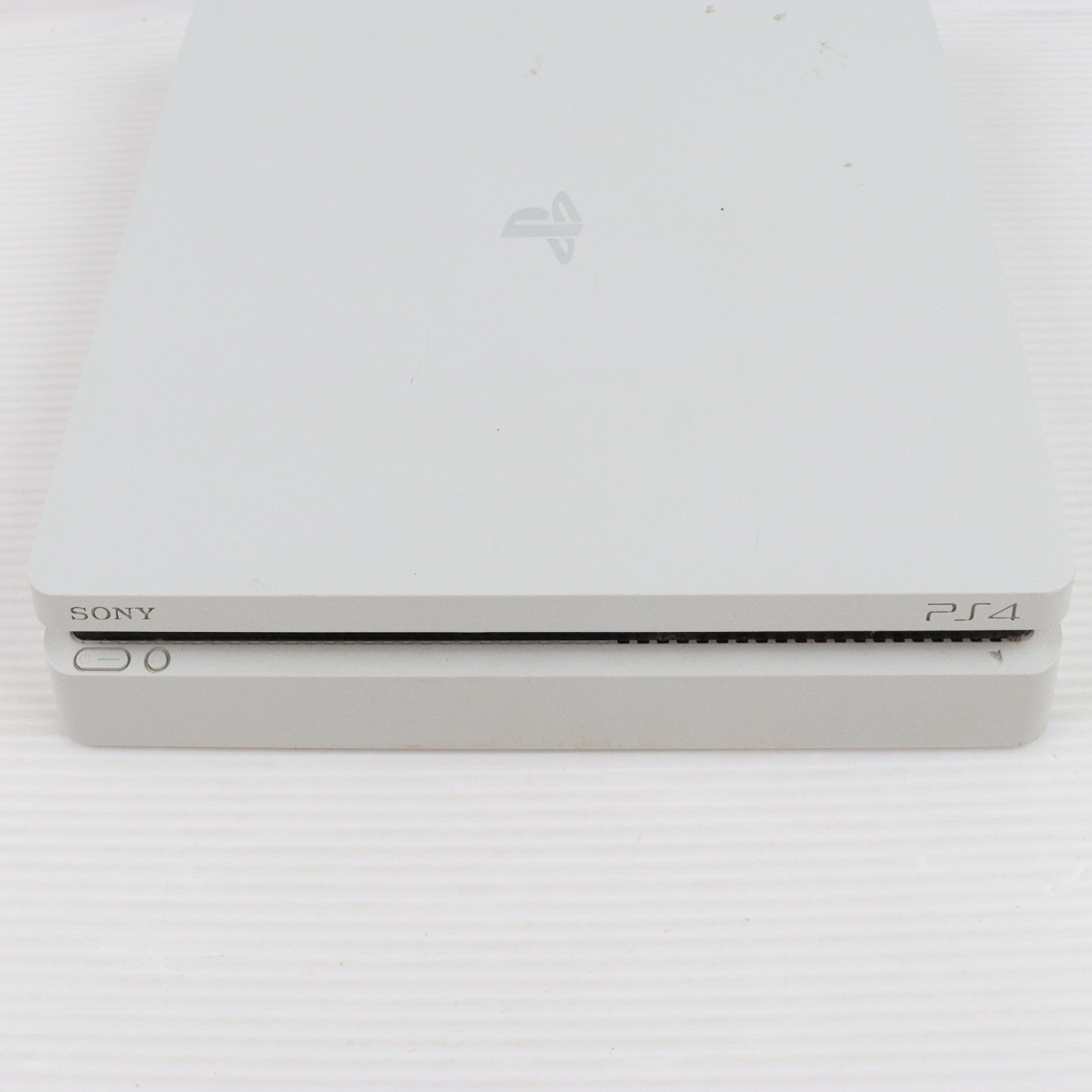 【中古即納】[PS4] (本体) PlayStation 4(プレイステーション4) グレイシャー・ホワイト 500GB SIE(CUH-2200AB02)(20180816)