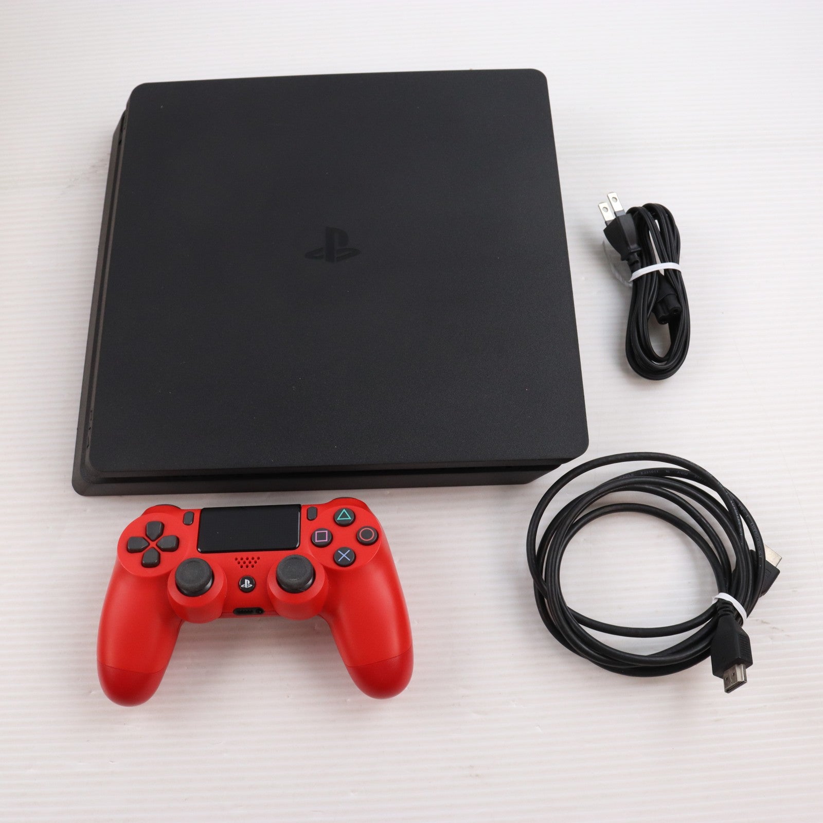 【中古即納】[PS4] (本体) PlayStation 4(プレイステーション4) ジェット・ブラック HDD500GB SIE(CUH-2100AB01)(20170724)