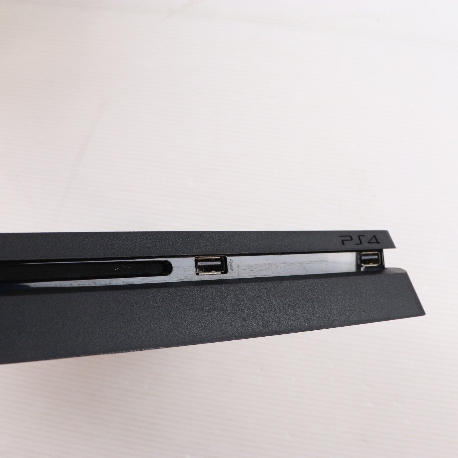 【中古即納】[PS4] (本体) PlayStation 4(プレイステーション4) ジェット・ブラック HDD500GB SIE(CUH-2100AB01)(20170724)