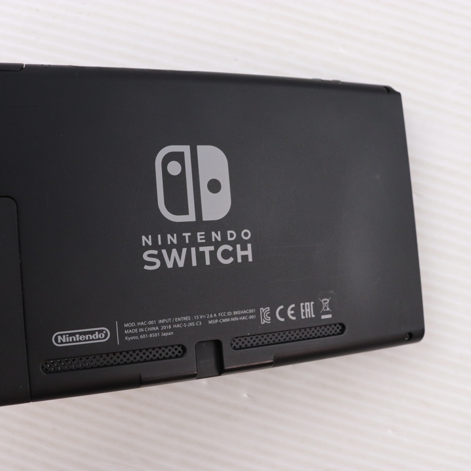 【中古即納】[Switch] (本体) Nintendo Switch(ニンテンドースイッチ) Joy-Con(L)/R グレー 任天堂(HAC-S-KAAAA)(20170303)
