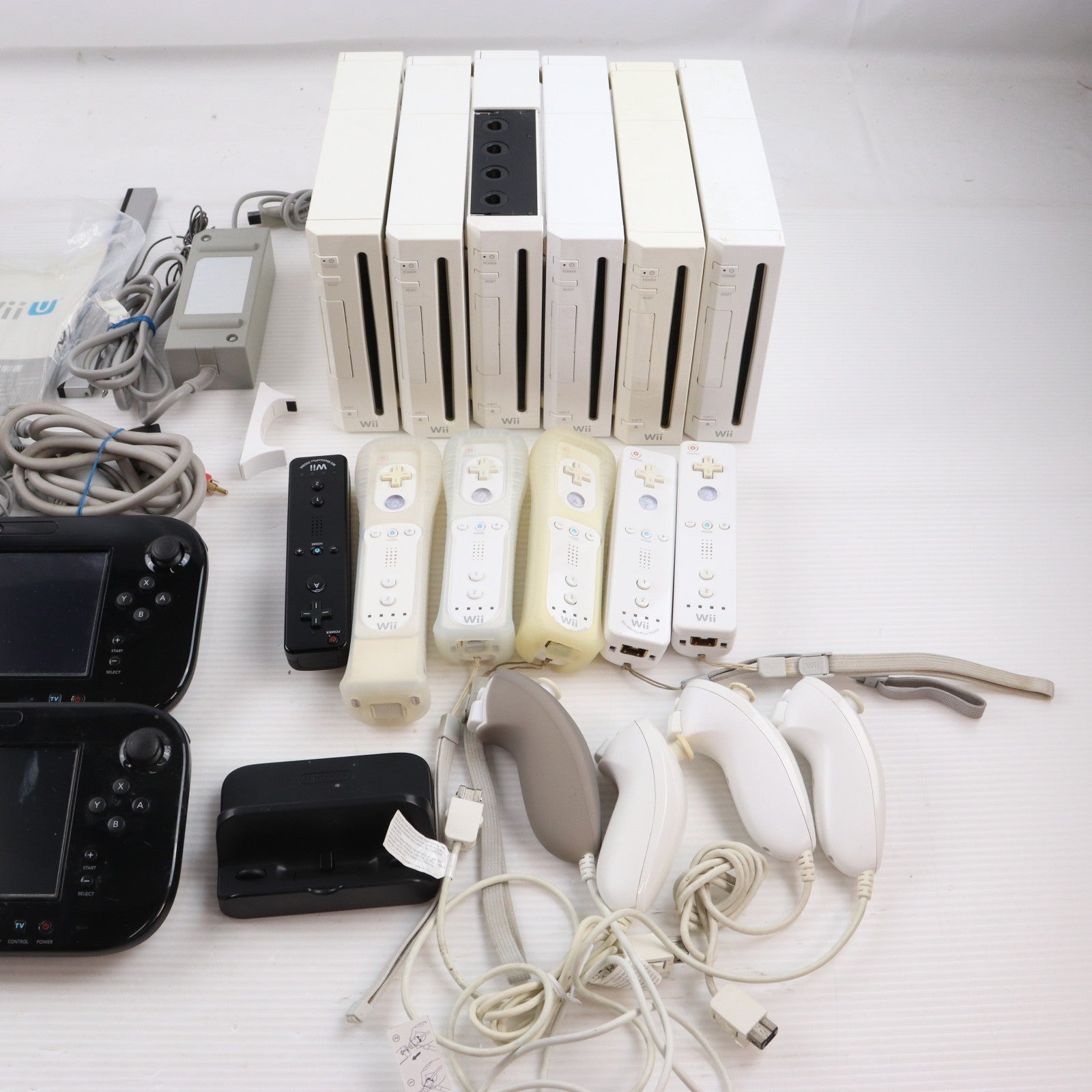 【中古即納】[XboxX/S] (本体) Xbox Series X 1TB 日本マイクロソフト(RRT-00015)(20201110)