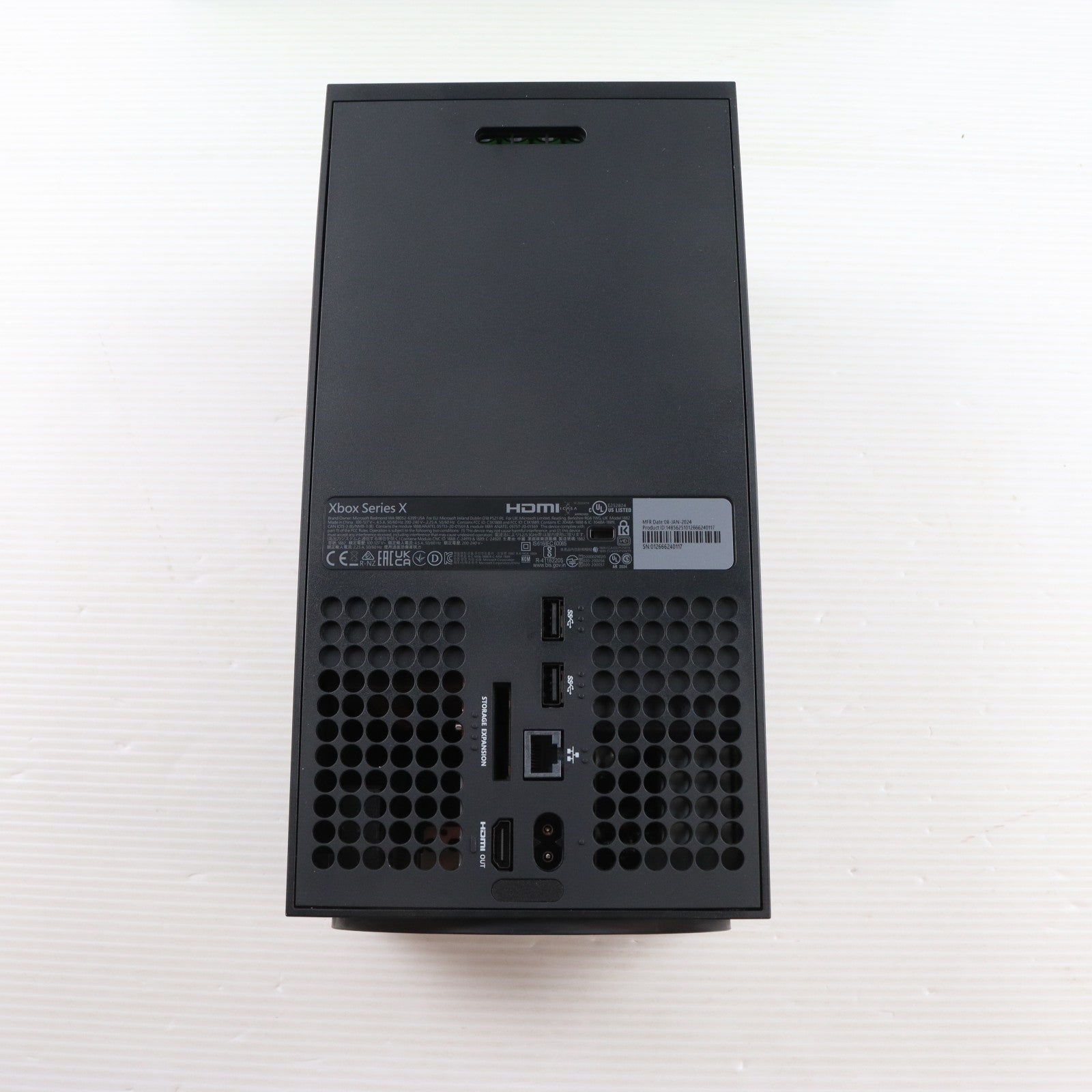 【中古即納】[XboxX/S] (本体) Xbox Series X 1TB 日本マイクロソフト(RRT-00015)(20201110)