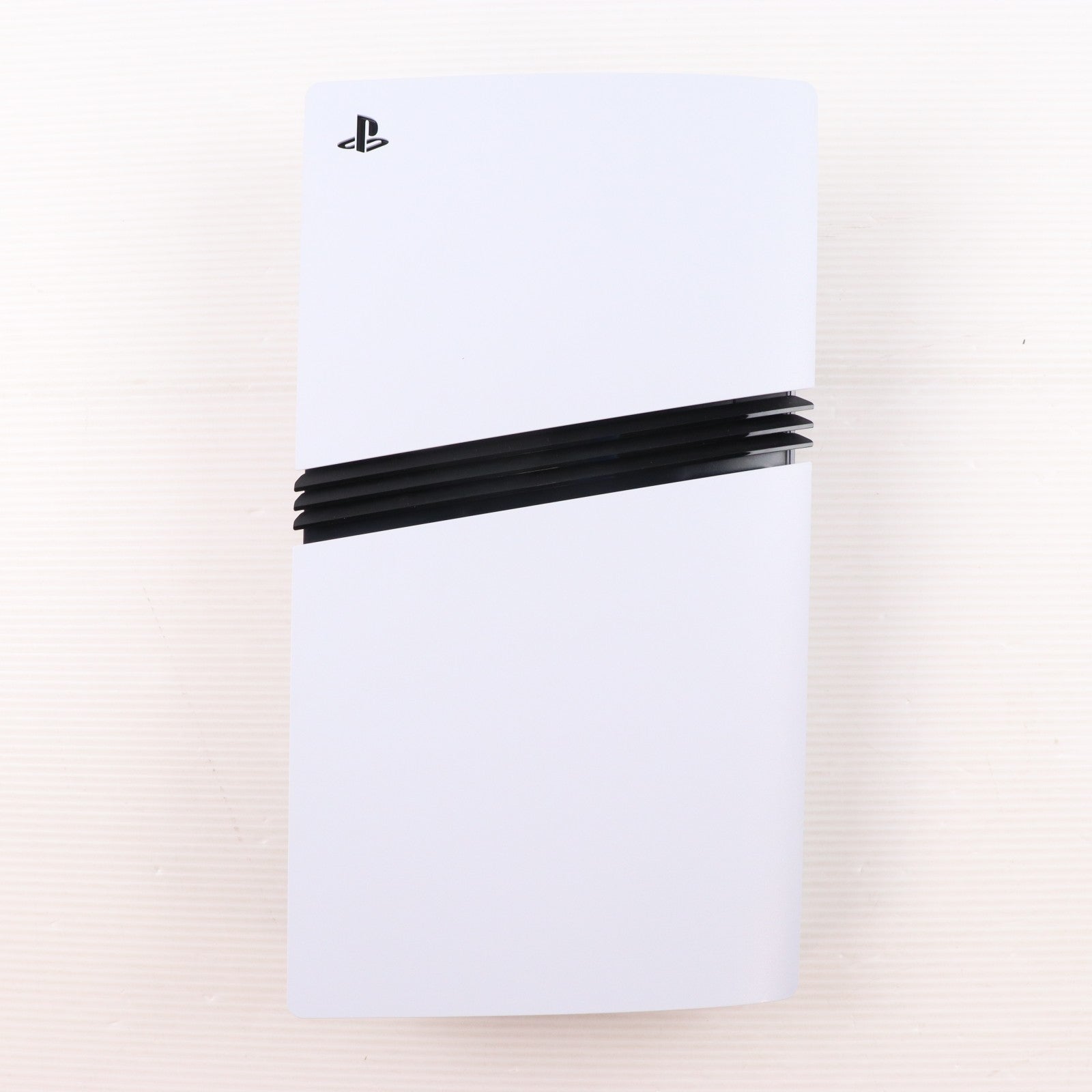 【中古即納】[PS5] (本体) PlayStation5 Pro(プレイステーション5 プロ) SIE(CFI-7000B01)(20241107)