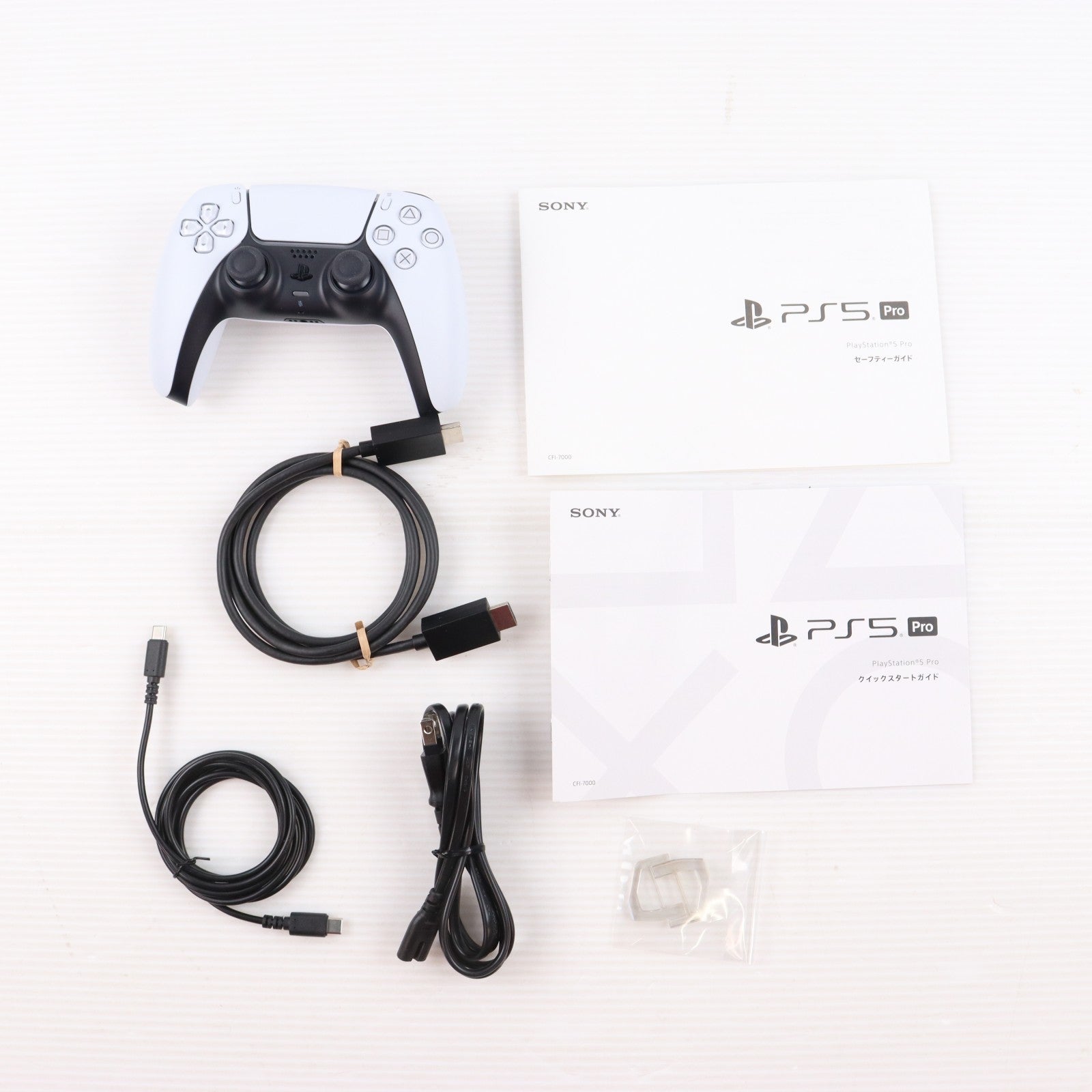 【中古即納】[PS5] (本体) PlayStation5 Pro(プレイステーション5 プロ) SIE(CFI-7000B01)(20241107)