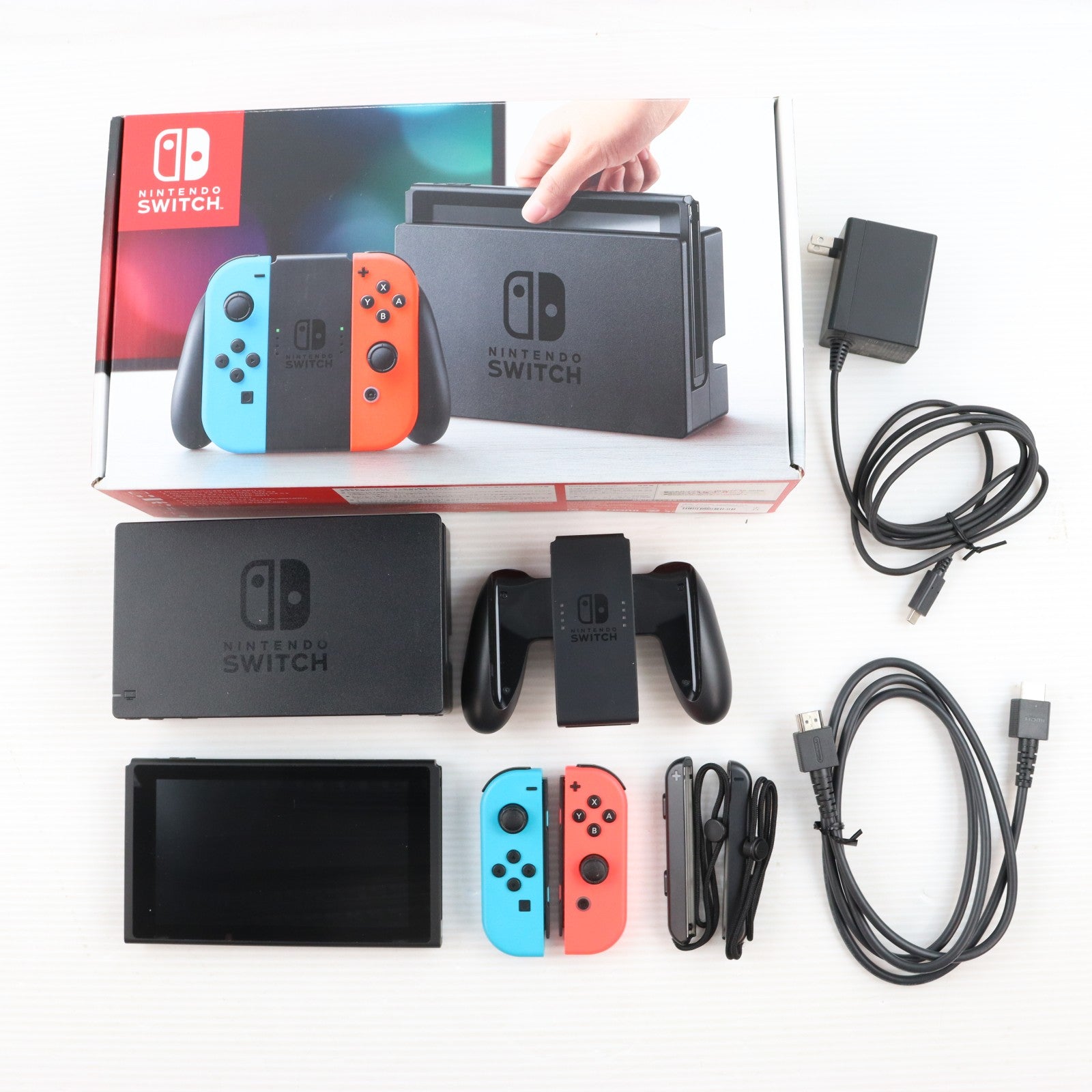 【中古即納】[Switch] (本体) Nintendo Switch(ニンテンドースイッチ) Joy-Con(L) ネオンブルー/R ネオンレッド 任天堂(HAC-S-KABAA)(20170303)