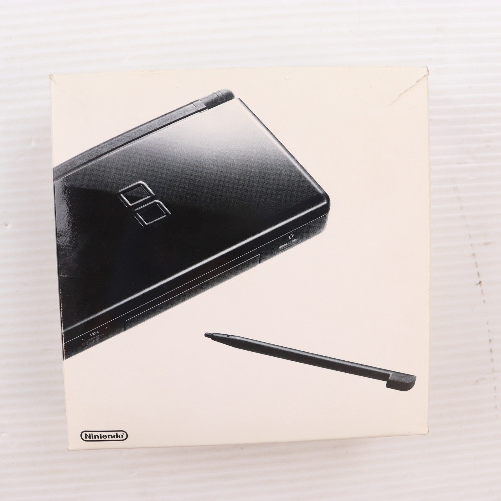 【中古即納】[NDS] (本体) ニンテンドーDS Lite(ライト) ジェットブラック 任天堂(USG-S-KA)(20060902)
