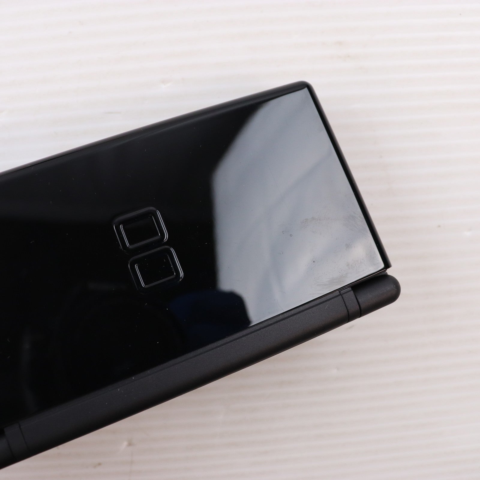 【中古即納】[NDS] (本体) ニンテンドーDS Lite(ライト) ジェットブラック 任天堂(USG-S-KA)(20060902)