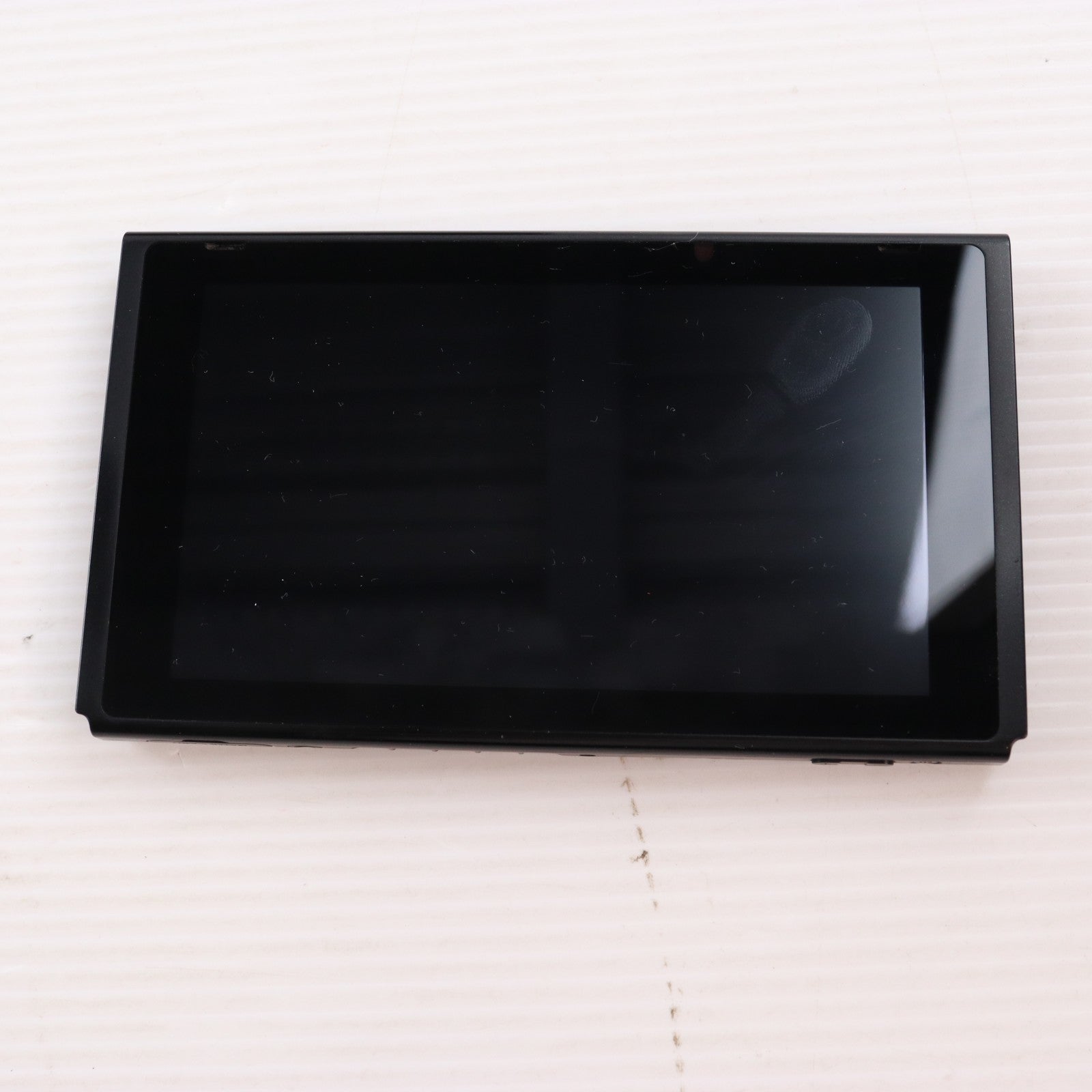 【中古即納】[Switch] (本体) Nintendo Switch(ニンテンドースイッチ) Joy-Con(L) ネオンブルー/R ネオンレッド 任天堂(HAC-S-KABAA)(20170303)