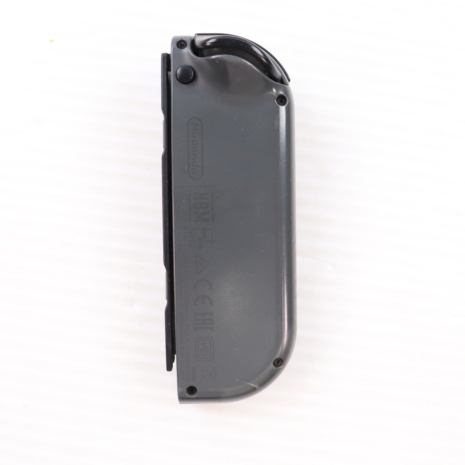 【中古即納】[Switch] (本体) Nintendo Switch(ニンテンドースイッチ) Joy-Con(L)/R グレー 任天堂(HAC-S-KAAAA)(20170303)