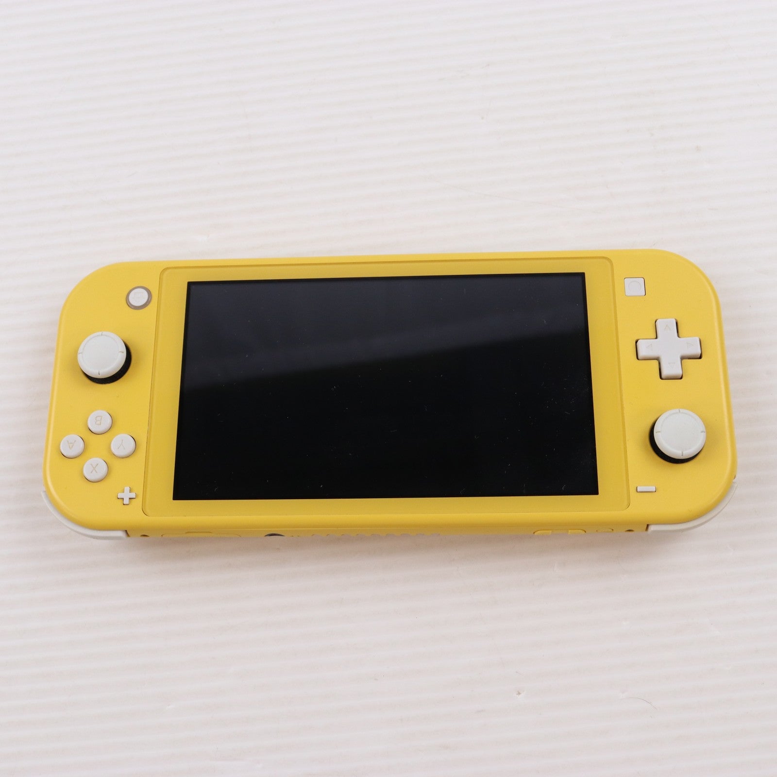 【中古即納】[Switch] (本体) Nintendo Switch Lite(ニンテンドースイッチライト) イエロー 任天堂(HDH-S-YAZAA)(20190920)