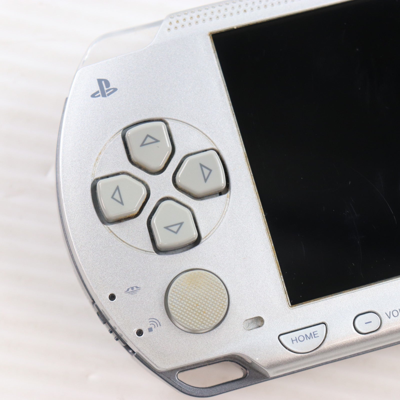 【中古即納】[PSP] (本体) PlayStation Portable(プレイステーション・ポータブル) シルバー SCE(PSP-1000SV)(20061214)