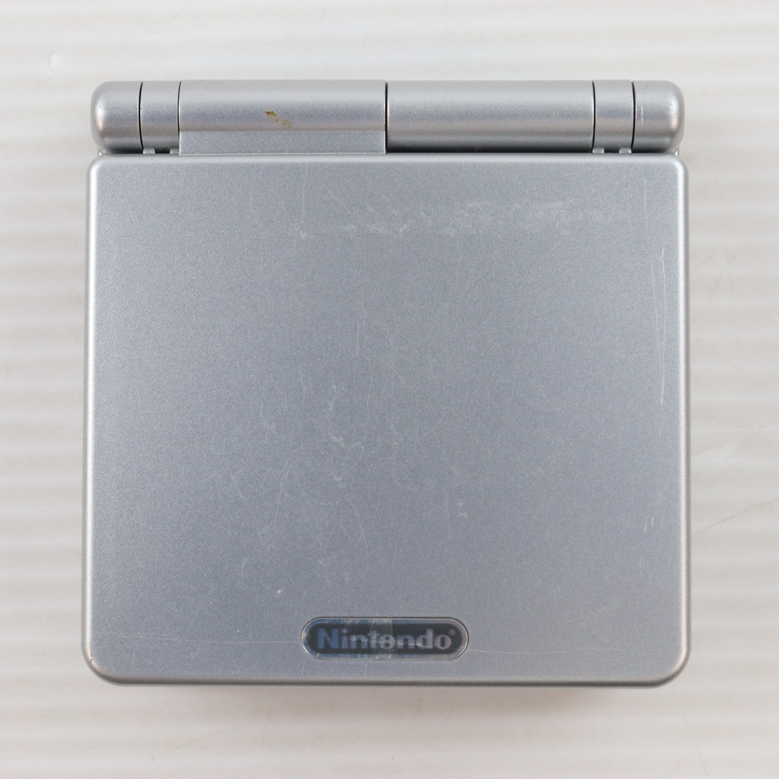 【中古即納】[GBA] (本体) GAMEBOY ADVANCE SP(ゲームボーイアドバンスSP) プラチナシルバー 任天堂(AGS-S-ZVA)(20030214)