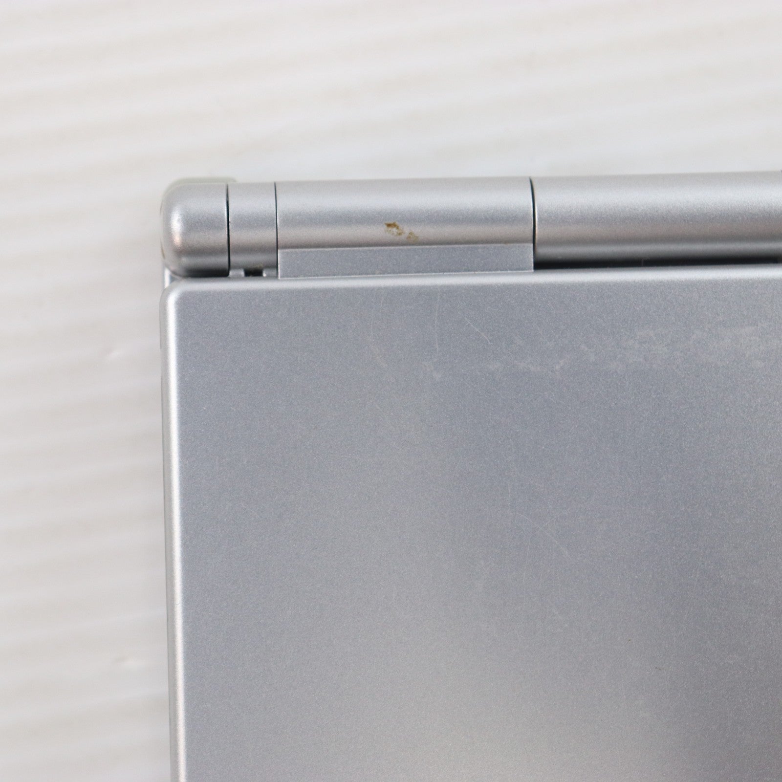 【中古即納】[GBA] (本体) GAMEBOY ADVANCE SP(ゲームボーイアドバンスSP) プラチナシルバー 任天堂(AGS-S-ZVA)(20030214)
