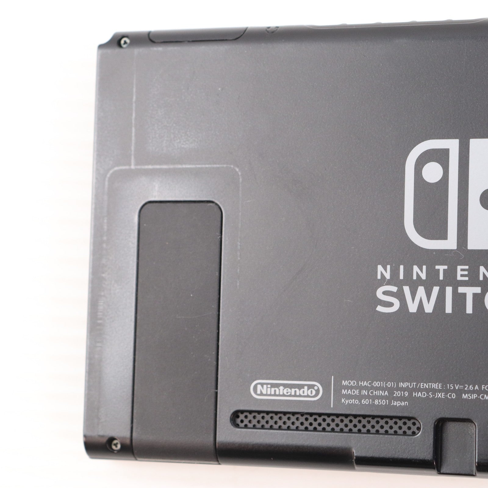 【中古即納】[Switch] (本体) Nintendo Switch(ニンテンドースイッチ) Joy-Con(L)/R グレー 任天堂(HAD-S-KAAAA)(20190830)