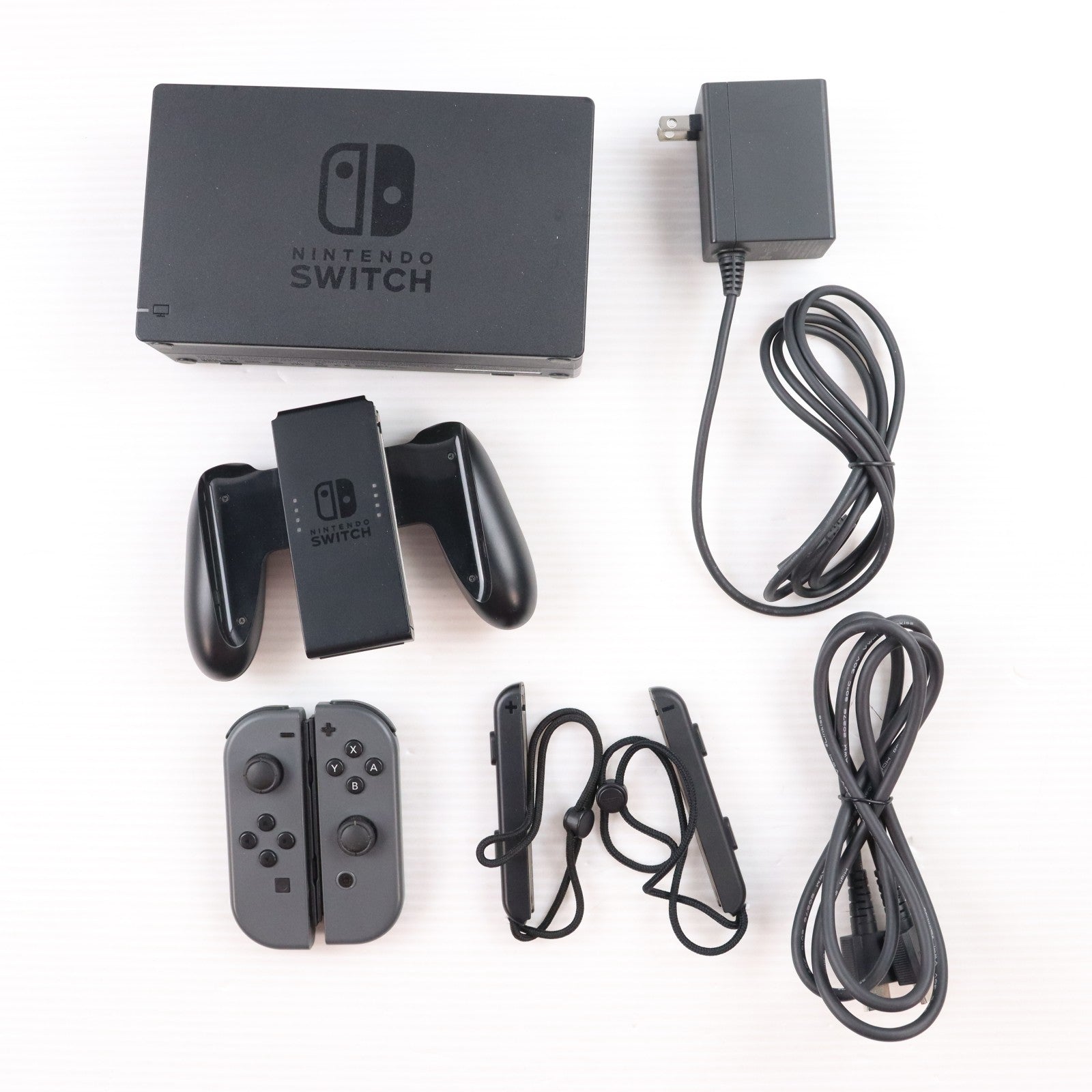 【中古即納】[Switch] (本体) Nintendo Switch(ニンテンドースイッチ) Joy-Con(L)/R グレー 任天堂(HAC-S-KAAAA)(20170303)