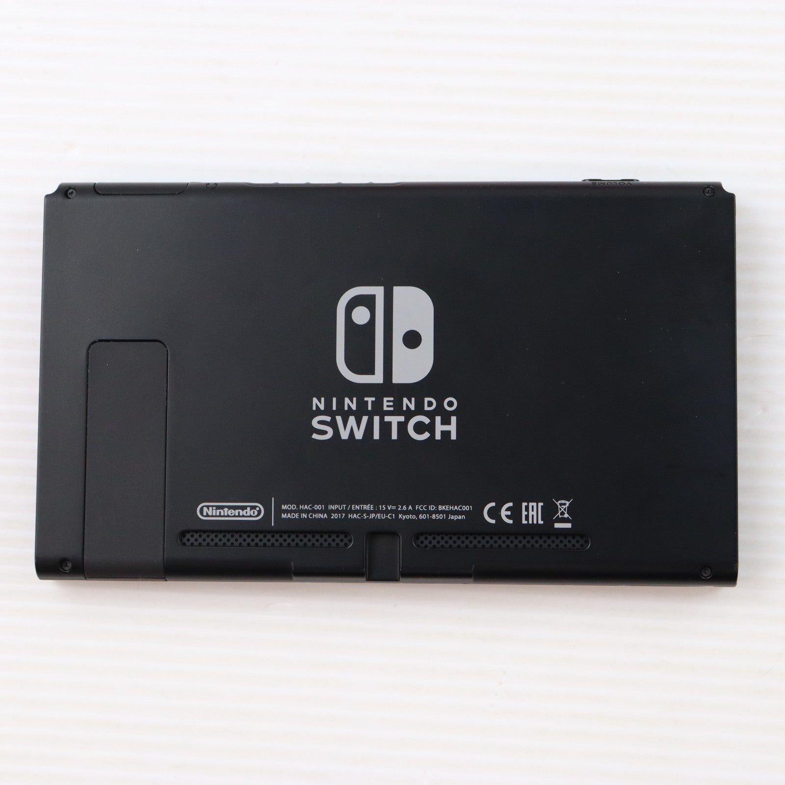 【中古即納】[Switch] (本体) Nintendo Switch(ニンテンドースイッチ) Joy-Con(L)/R グレー 任天堂(HAC-S-KAAAA)(20170303)