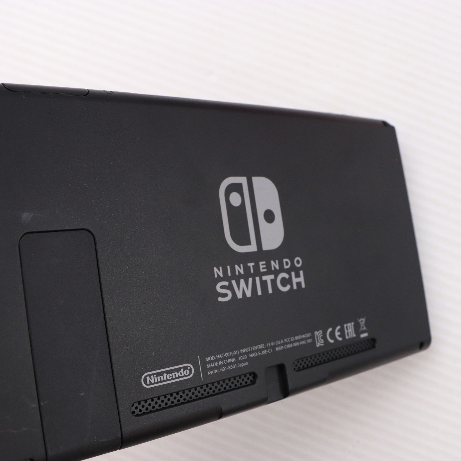 【中古即納】[Switch] (本体) Nintendo Switch(ニンテンドースイッチ) Joy-Con(L) ネオンブルー/(R) ネオンレッド 任天堂(HAD-S-KABAA)(20190830)