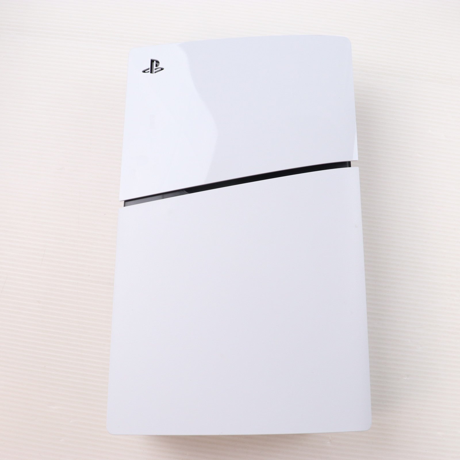 【中古即納】[PS5] (本体) PlayStation 5(プレイステーション5) slimモデル(スリムモデル) SIE(CFI-2000A01)(20231110)