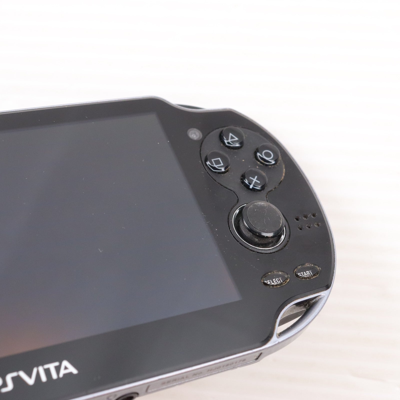 【中古即納】[PSVita] (本体) PlayStation Vita(プレイステーション ヴィータ) Wi-Fiモデル クリスタル・ブラック SCE(PCH-1000ZA01)(20111217)