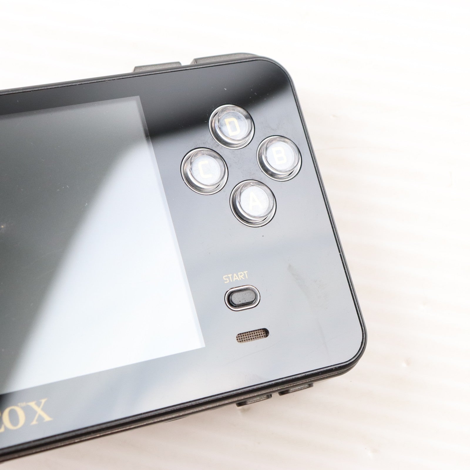 【中古即納】[NG] (本体) NEOGEO X GOLD ENTERTAINMENT SYSTEM(ネオジオ エックス ゴールド エンターテインメントシステム) Tommo(NG001)(20121228)