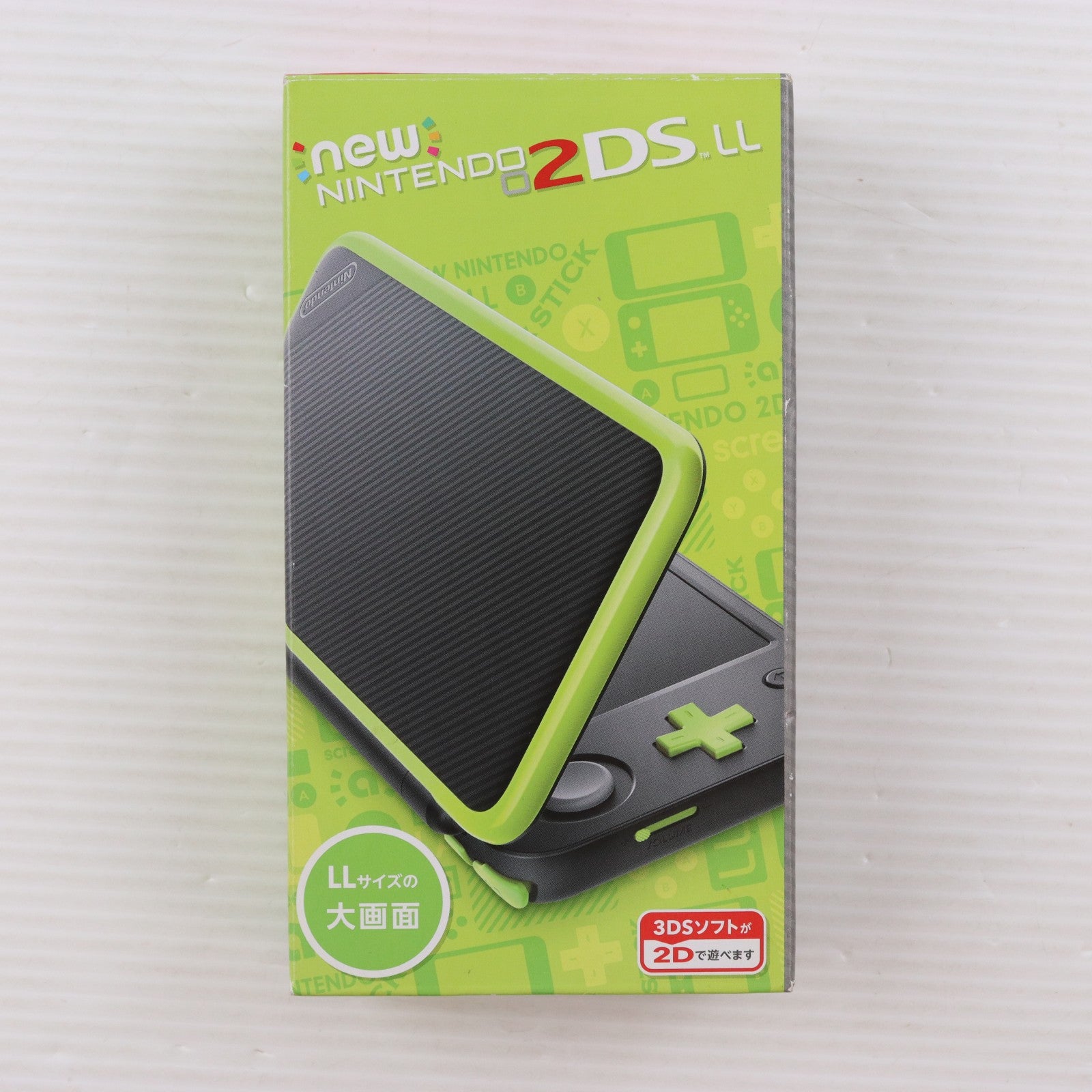 【中古即納】[3DS] (本体) Newニンテンドー2DS LL ブラック×ライム 任天堂(JAN-S-MAAA)(20171005)