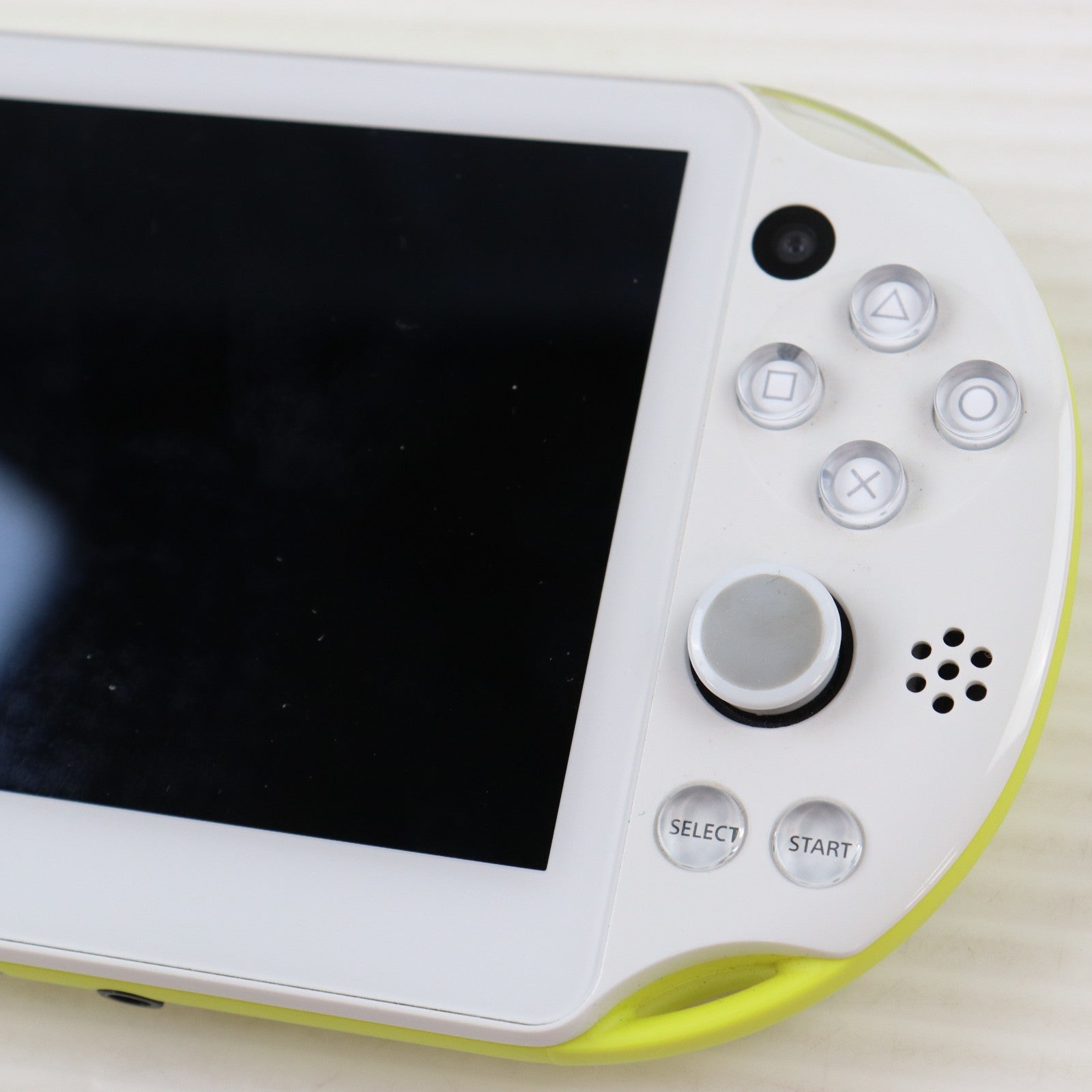 【中古即納】[PSVita] (本体) PlayStation Vita(プレイステーション ヴィータ) ペルソナ4 ダンシング・オールナイト プレミアム・クレイジーボックス SCE(PCHJ-10027)(20150625)