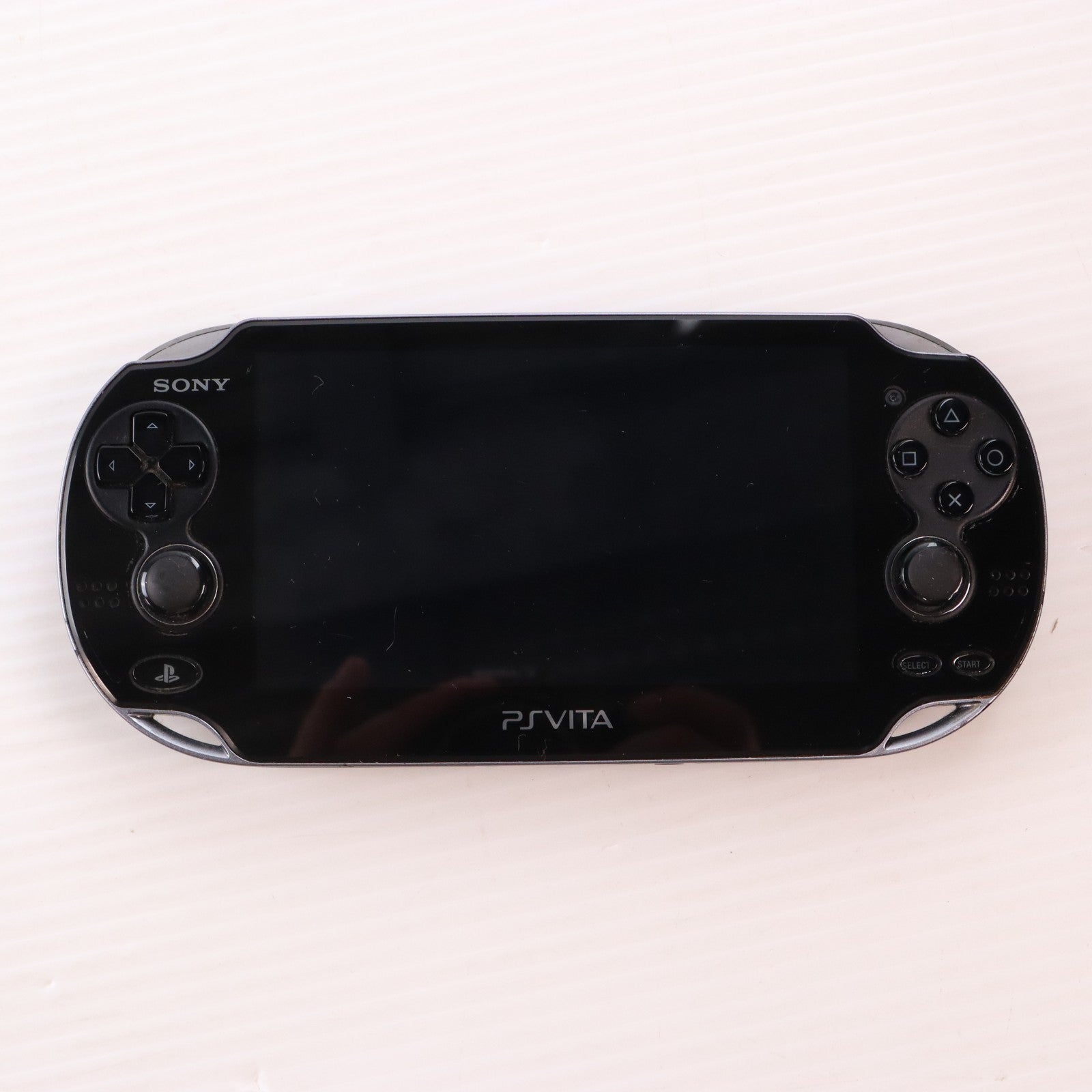 【中古即納】[PSVita] (本体) PlayStation Vita(プレイステーション ヴィータ) Wi-Fiモデル クリスタル・ブラック SCE(PCH-1000ZA01)(20111217)