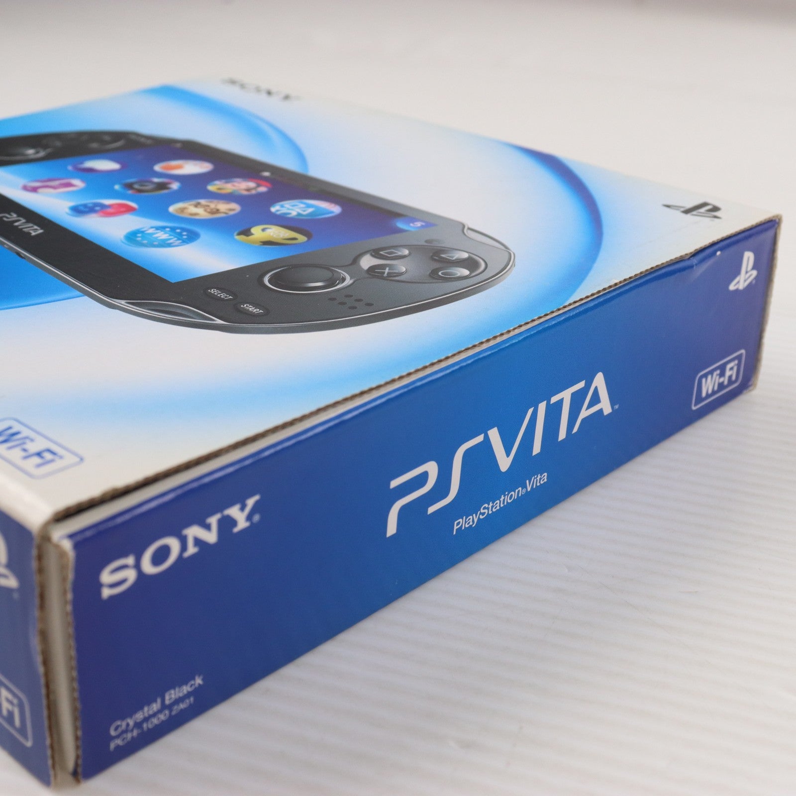【中古即納】[PSVita] (本体) PlayStation Vita(プレイステーション ヴィータ) Wi-Fiモデル クリスタル・ブラック SCE(PCH-1000ZA01)(20111217)